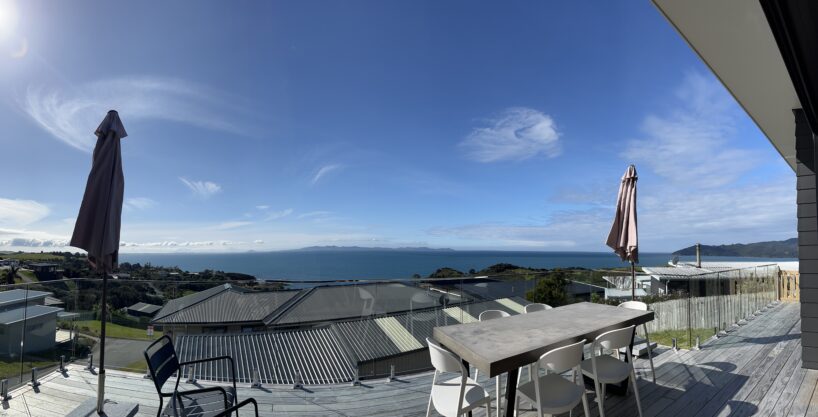 Serene Dream Home with Seaviews from Every Room!