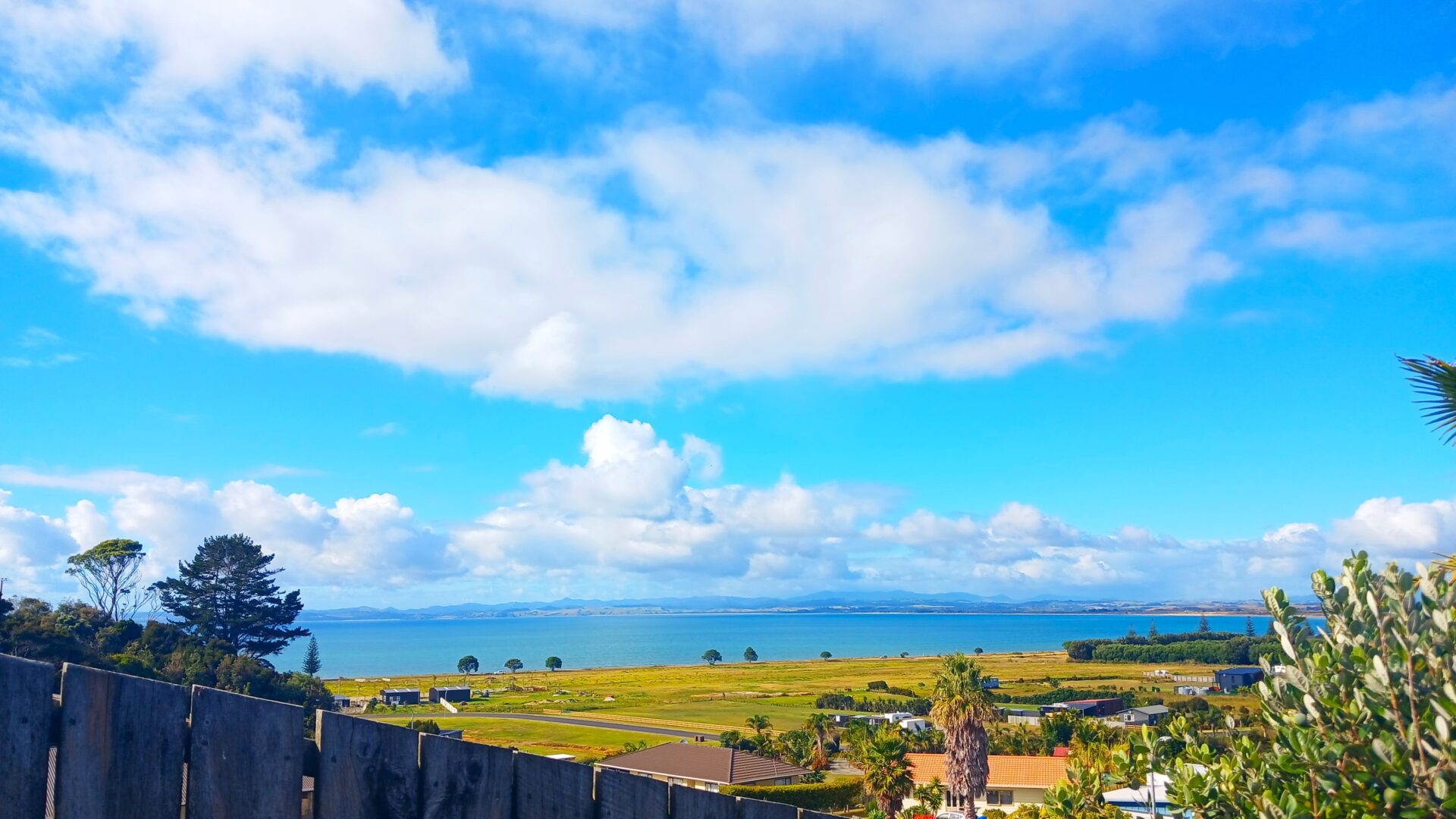 139669550__1742017178-113092-GardenView