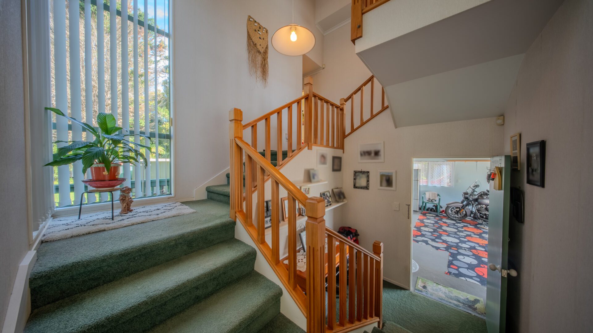 156366197__1753159250-75242-Stairs1.2