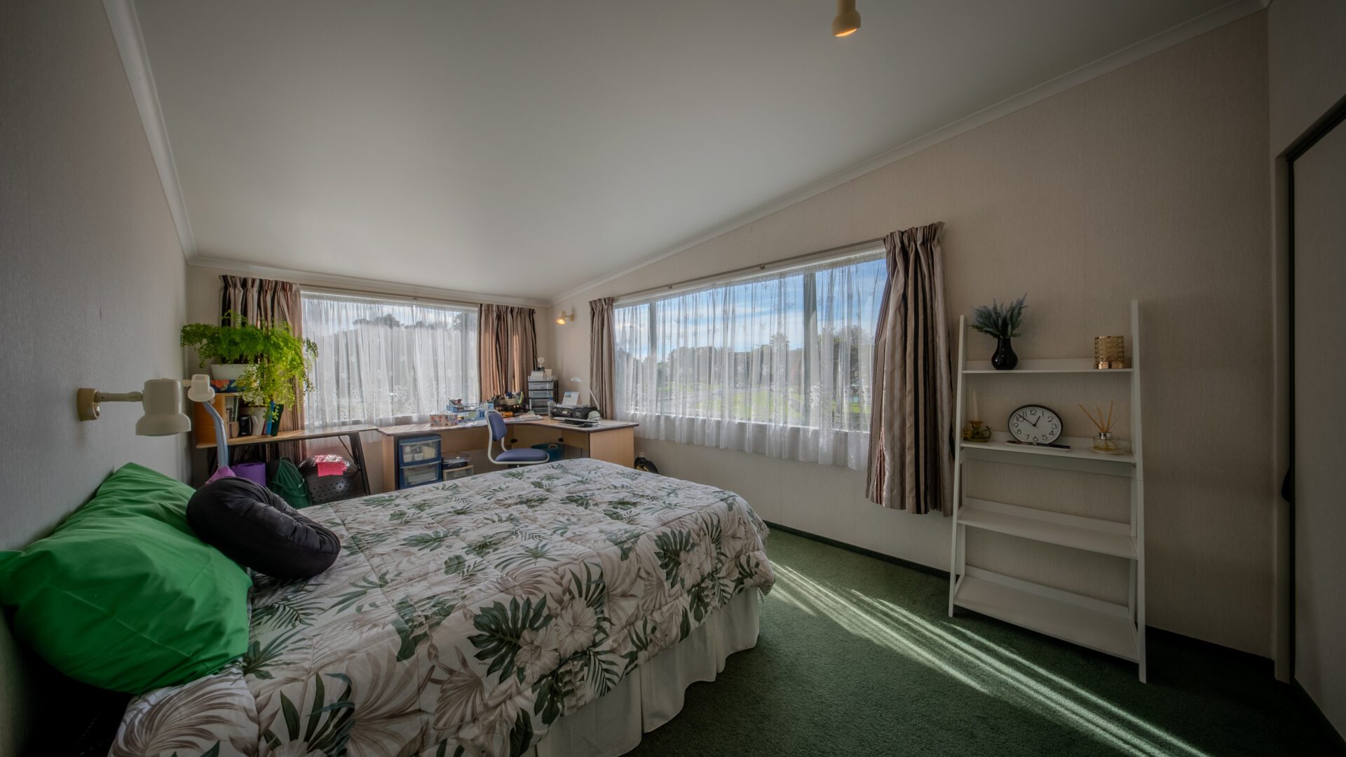 156367012__1753159453-66474-Bed2.1