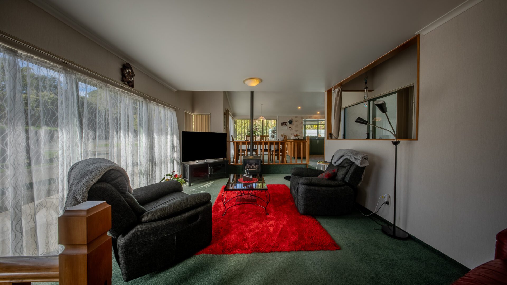 156366931__1753159421-66657-Lounge1.1