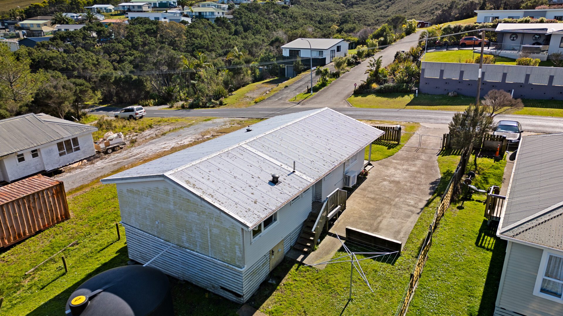 163143491__1757628120-23873-DronePhoto-Wholeyard