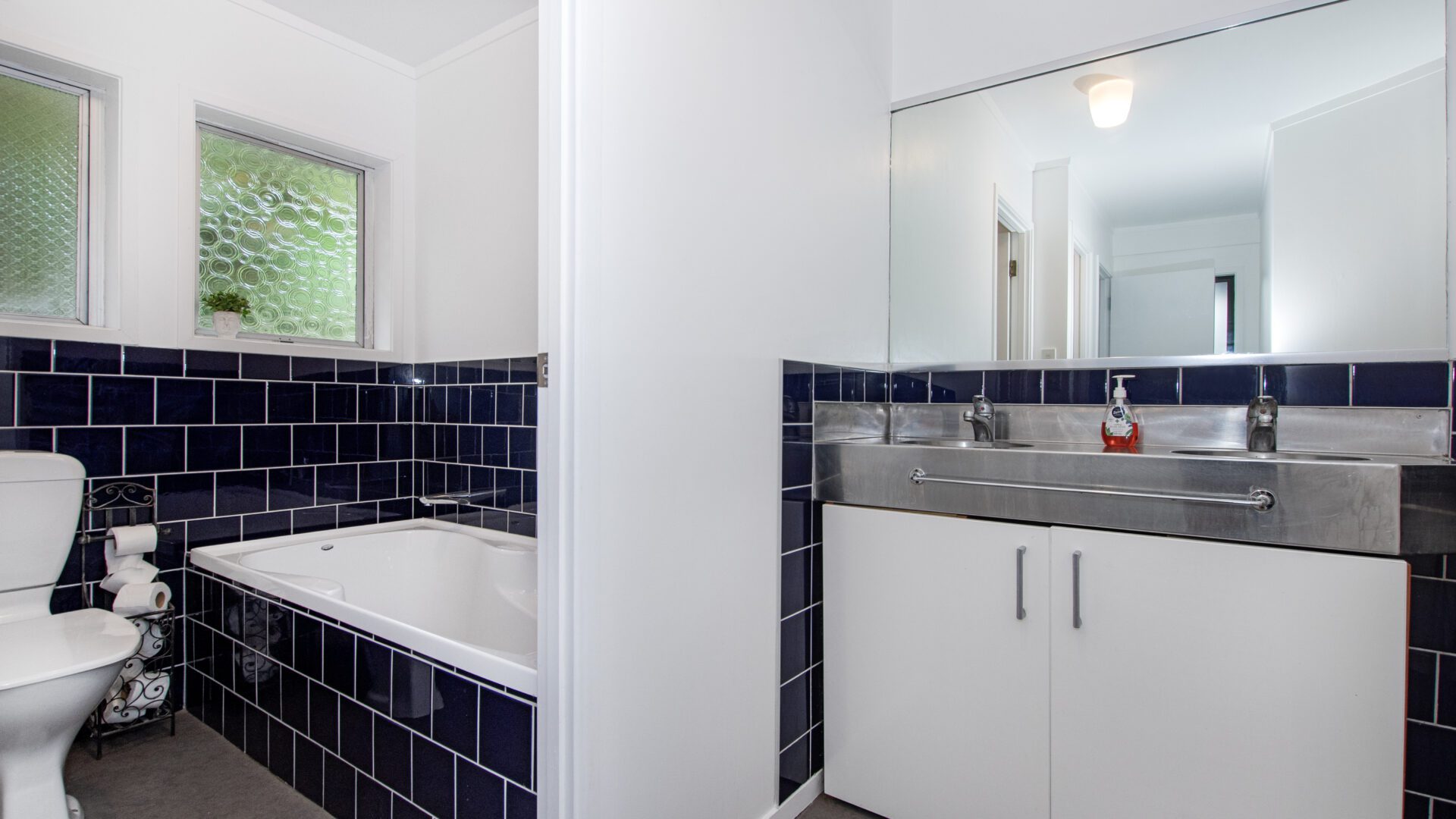 163305460__1757874156-102702-013Open2viewID597400-PungaGroveAve52