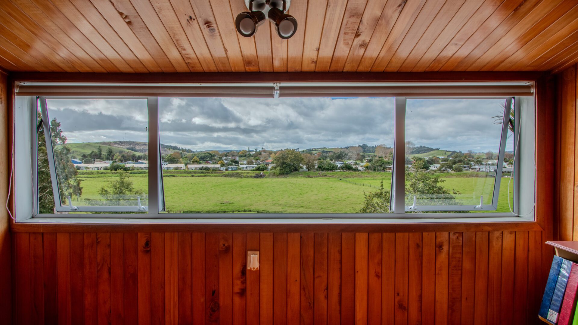 148370467__1747691263-18792-d20749fa-0f35-4b7e-a822-19e41beb11b1