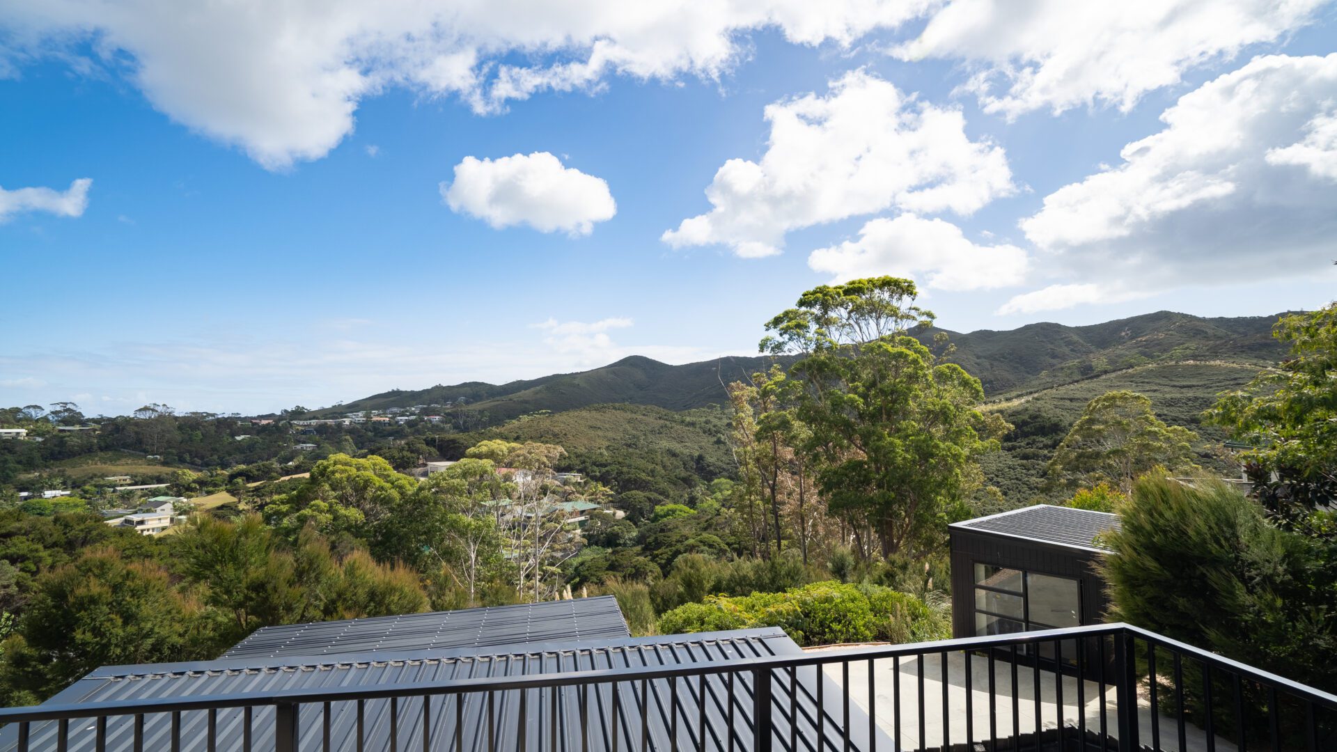 166567023__1759709153-43763-34MatarikiPlace-21