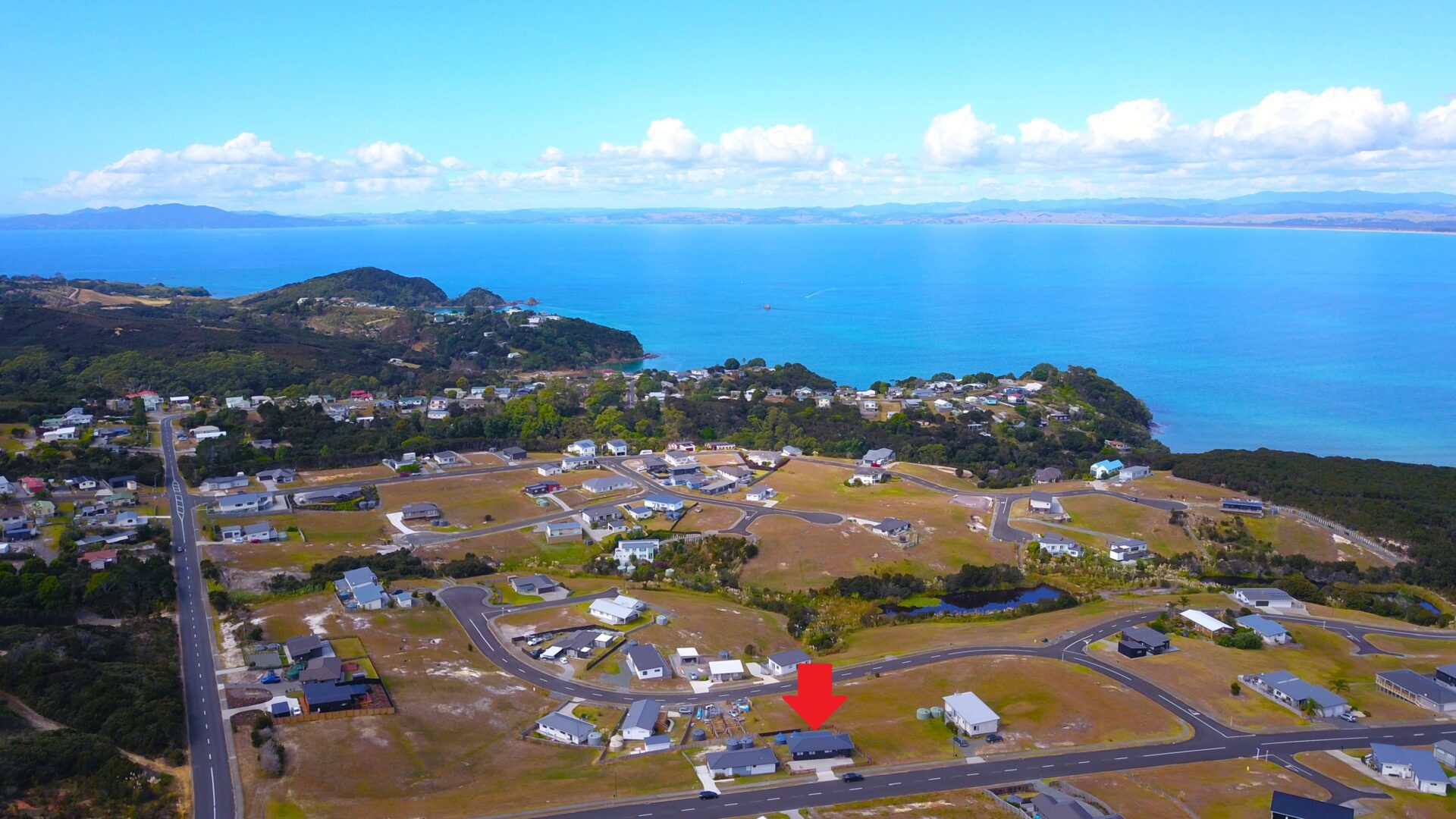 140913197__1742798984-90685-arrowtwo