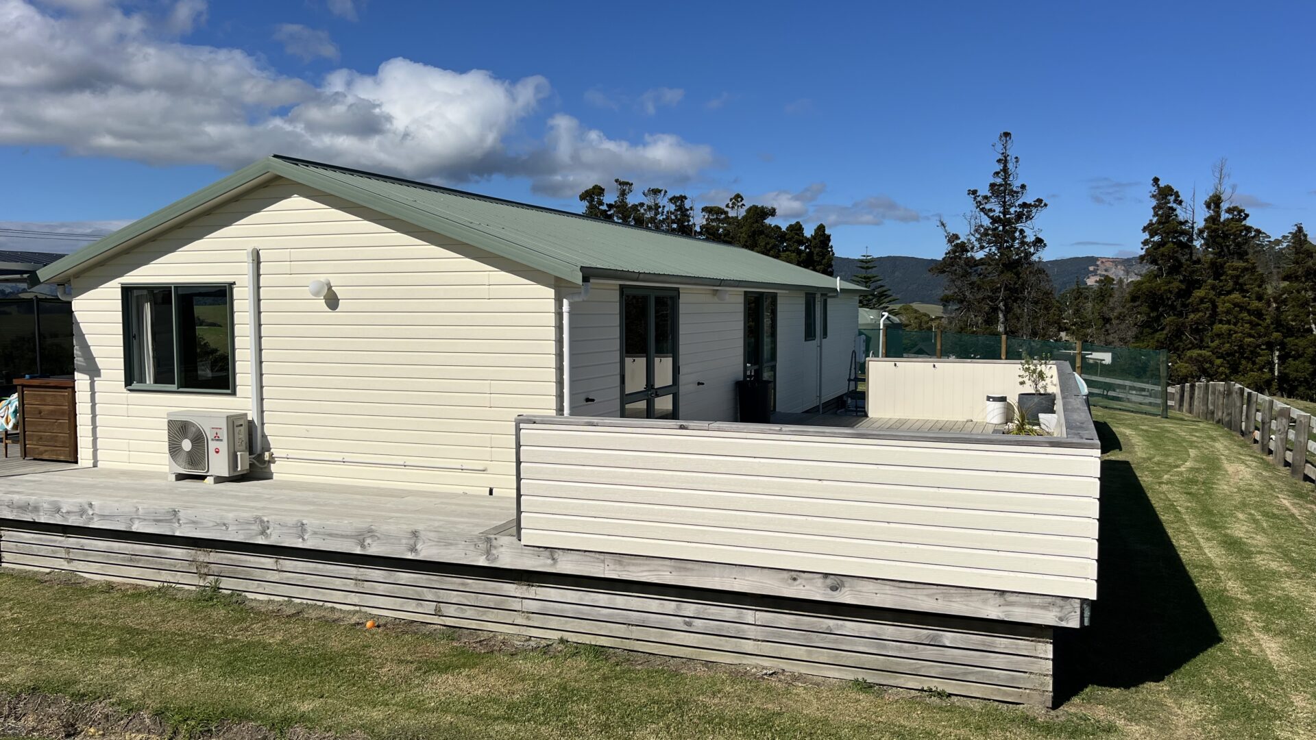 143959807__1744598671-53363-IMG0106