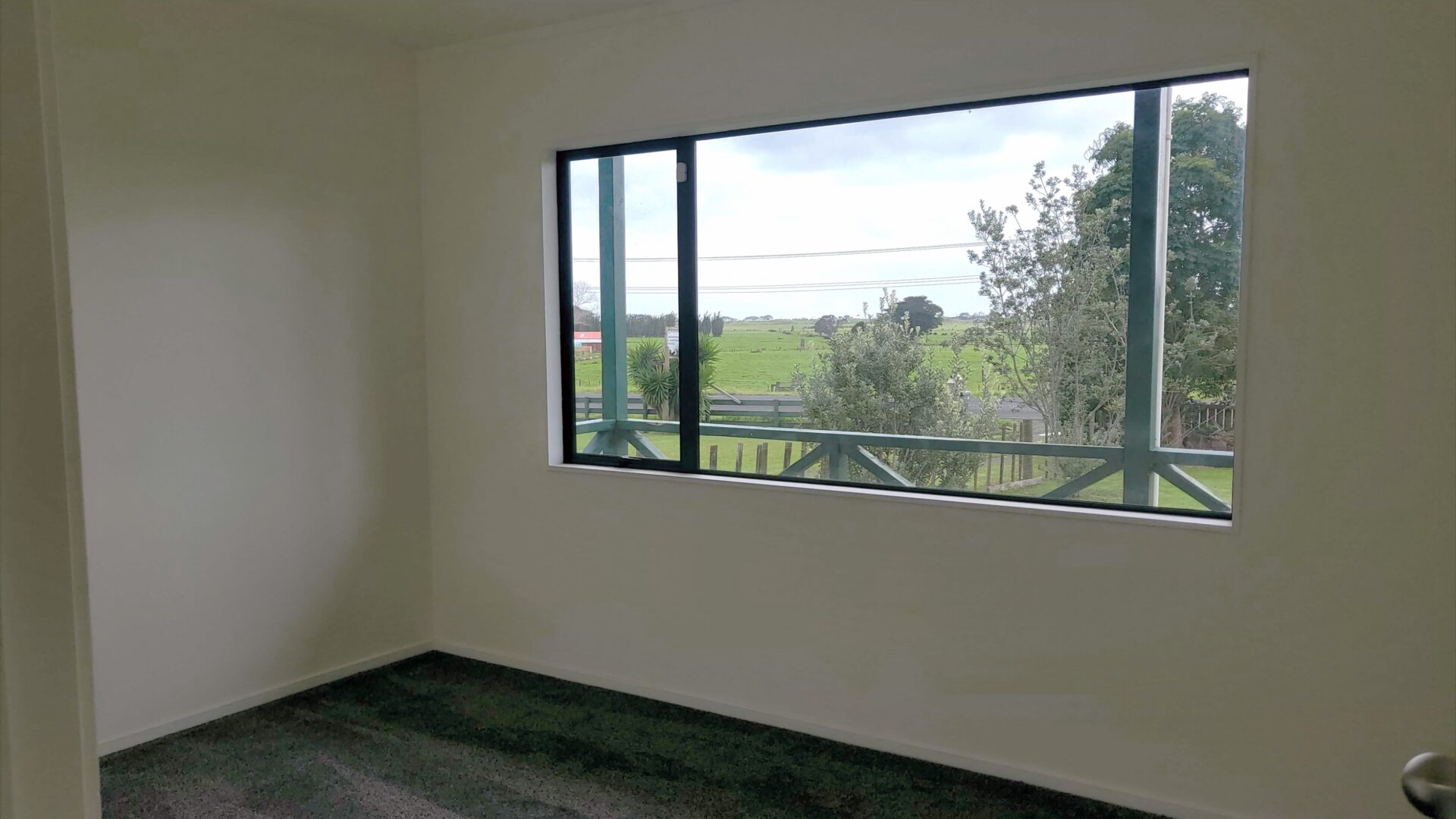 154057160__1751505654-35856-Bed1