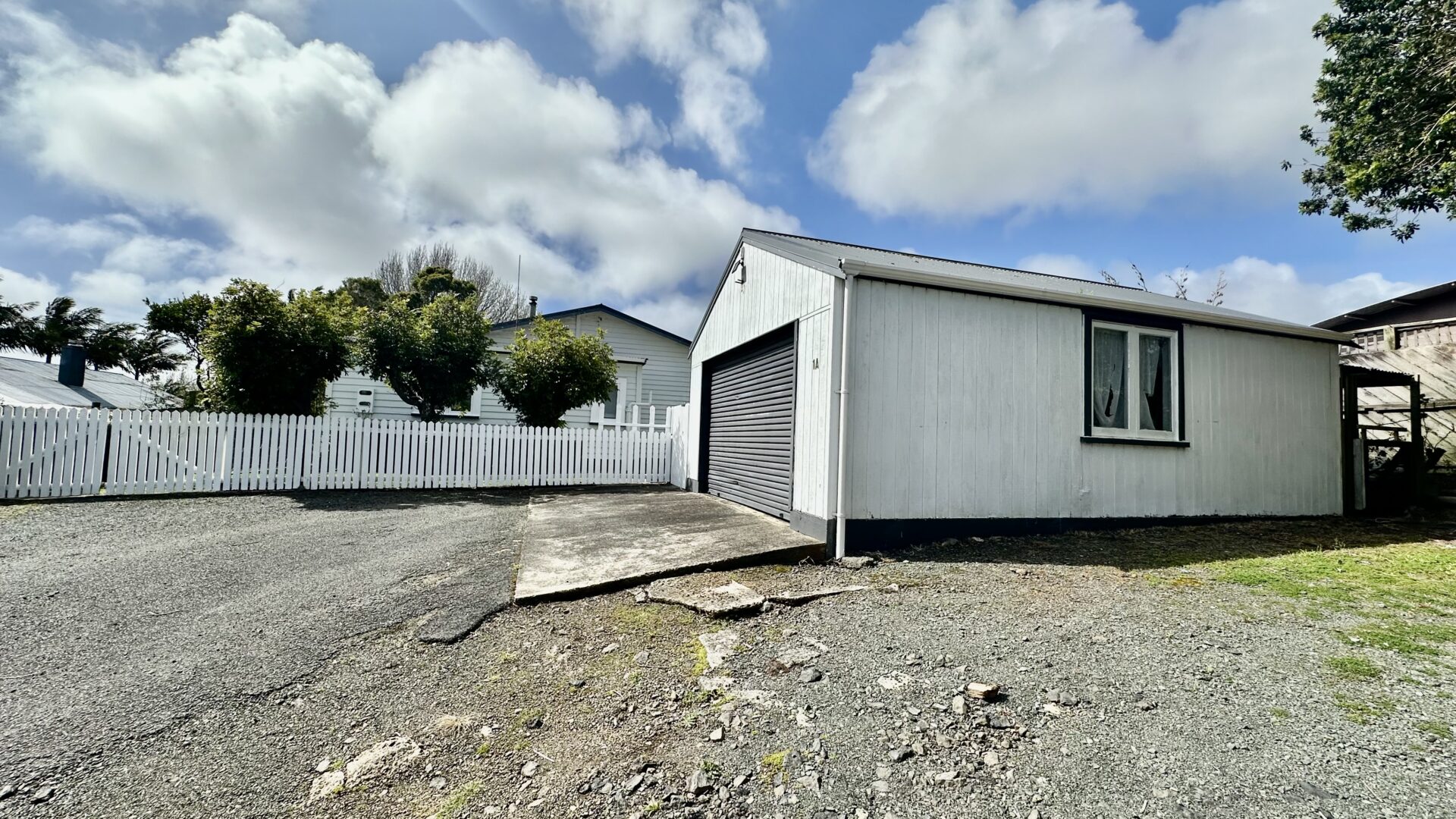 162967234__1757539594-20382-IMG4641