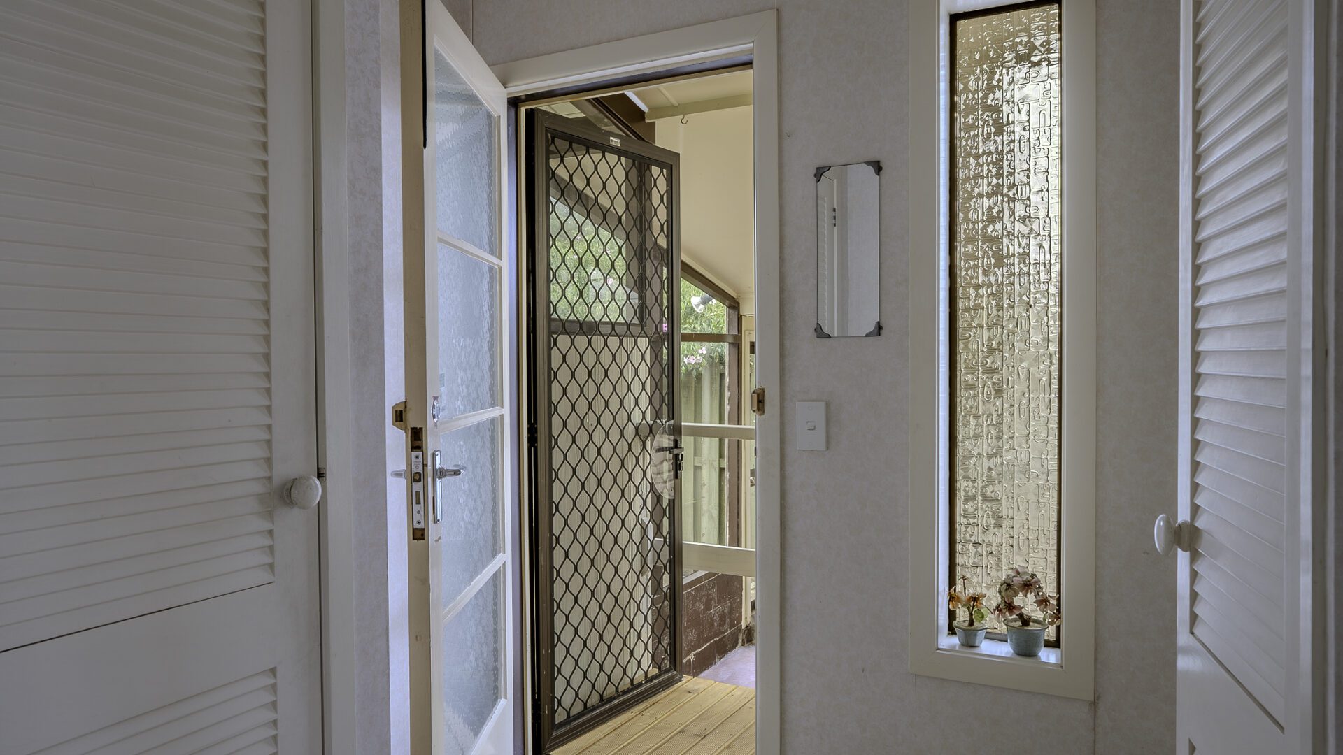 169816283__1761596523-15257-DSC0335-HDR