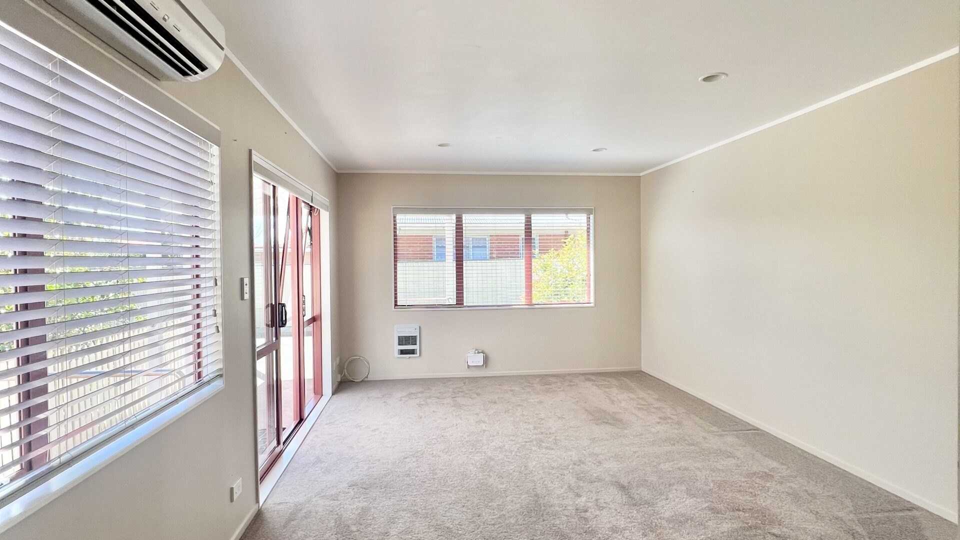 169917302__1761609881-1761609824