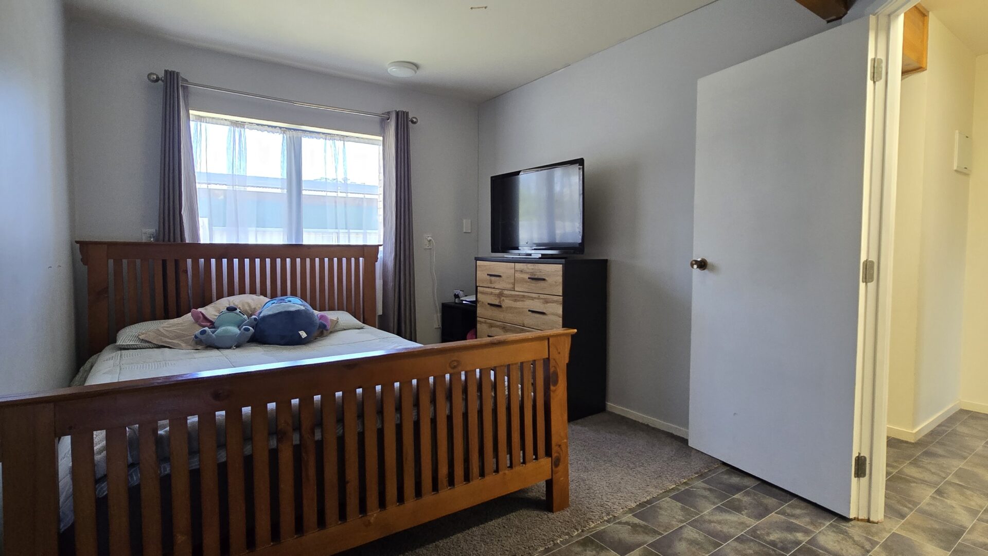 171845979__1762057572-17620575727005276880482574172856