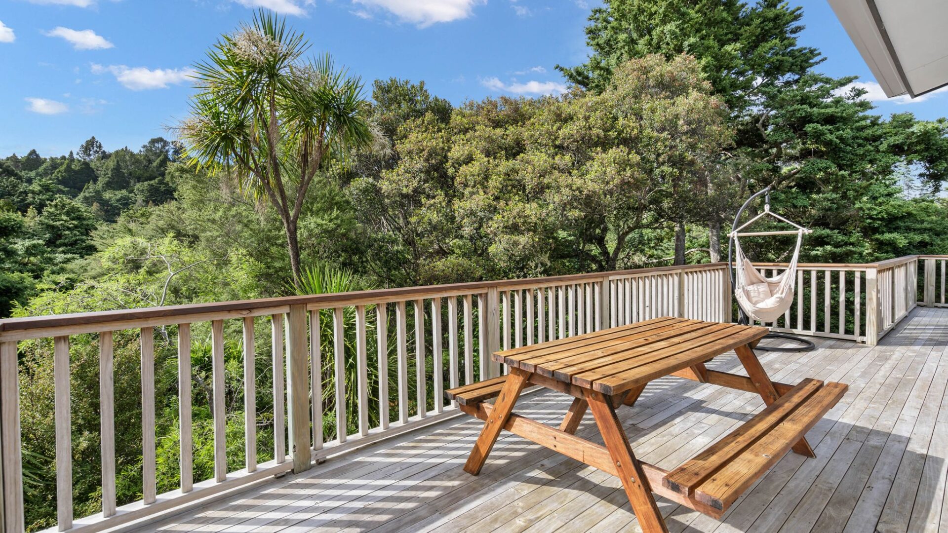 172196799__1762122901-32153-18ClaphamRoad-7