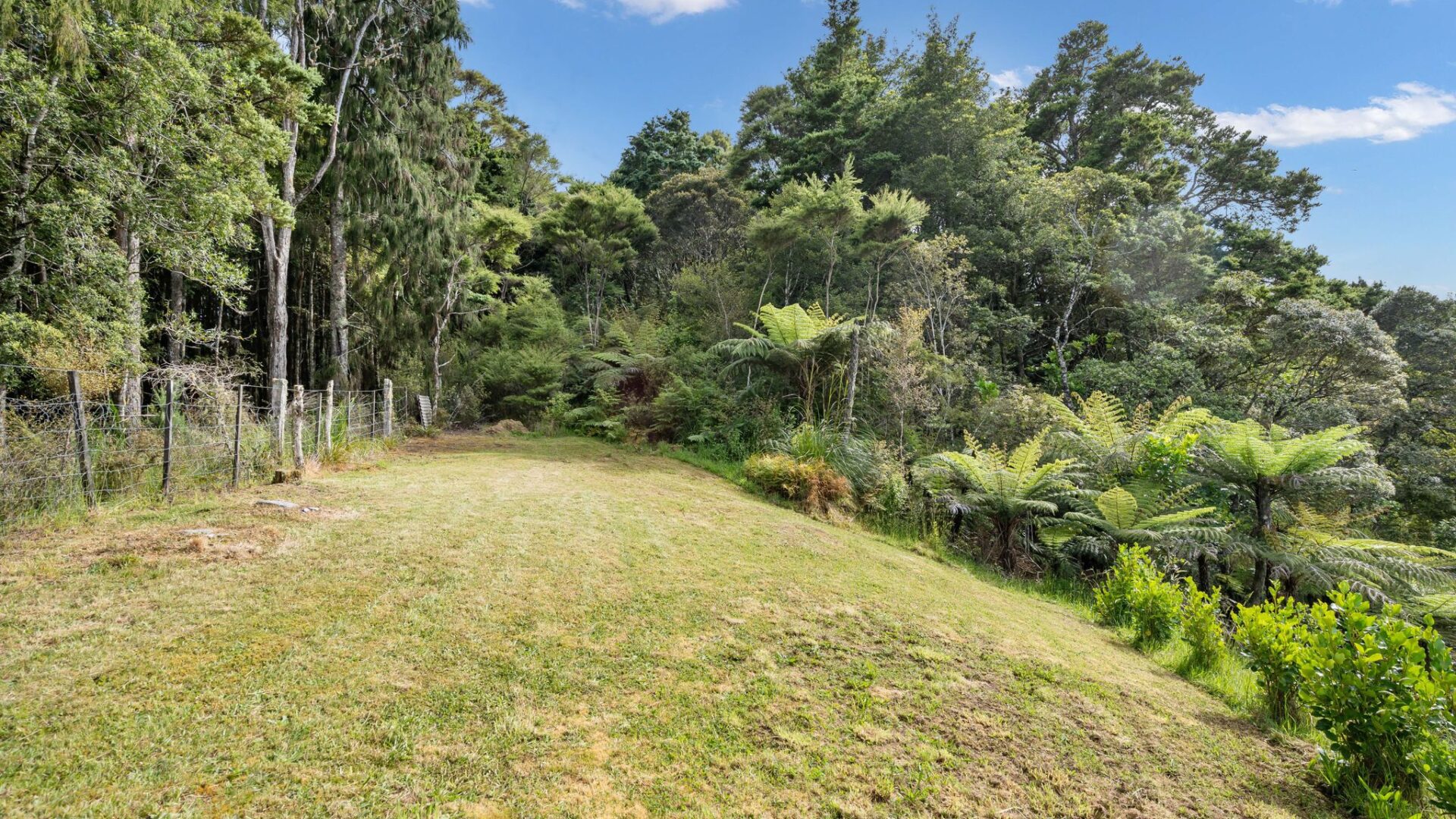 172196878__1762122913-32270-18ClaphamRoad-12