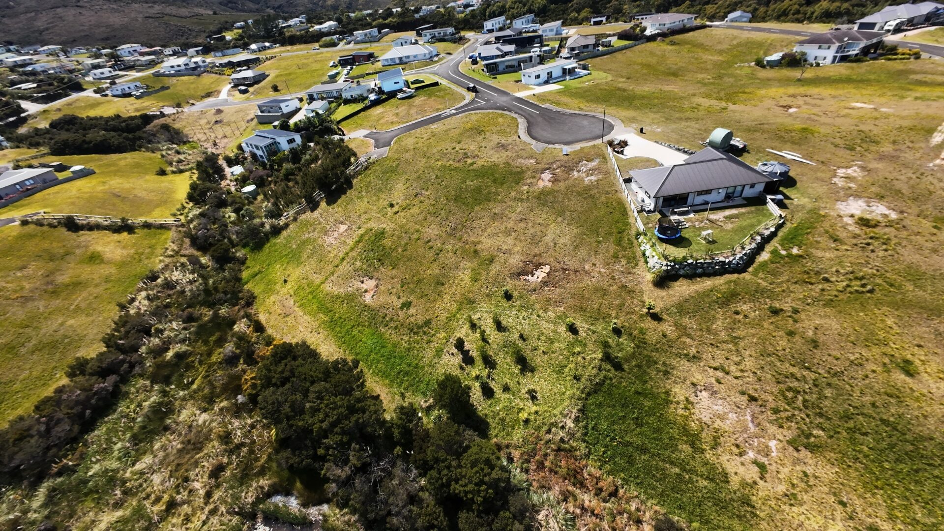 172467179__1762160937-120605-CEOProfile