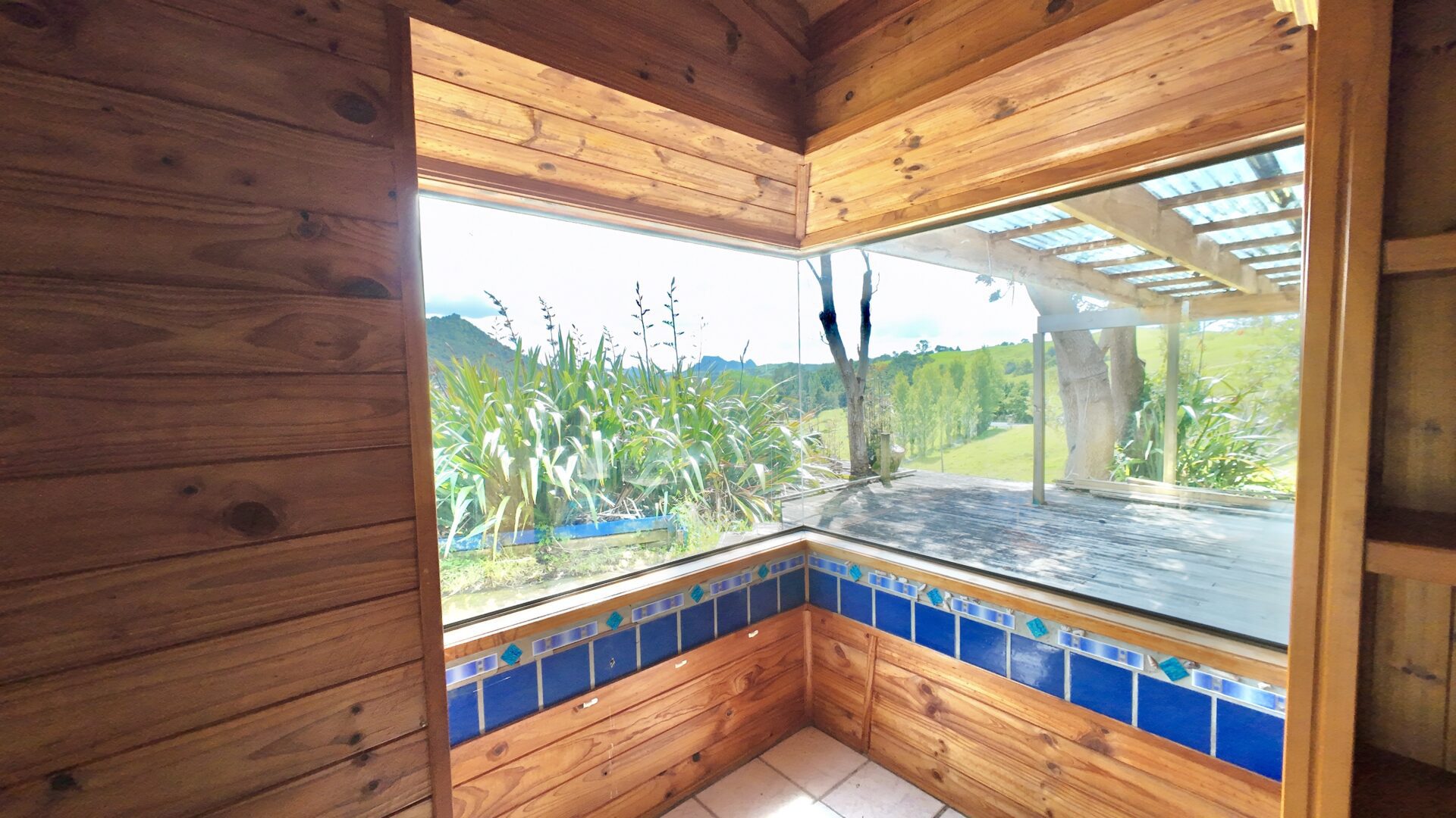 174932728__1763109062-1763108814