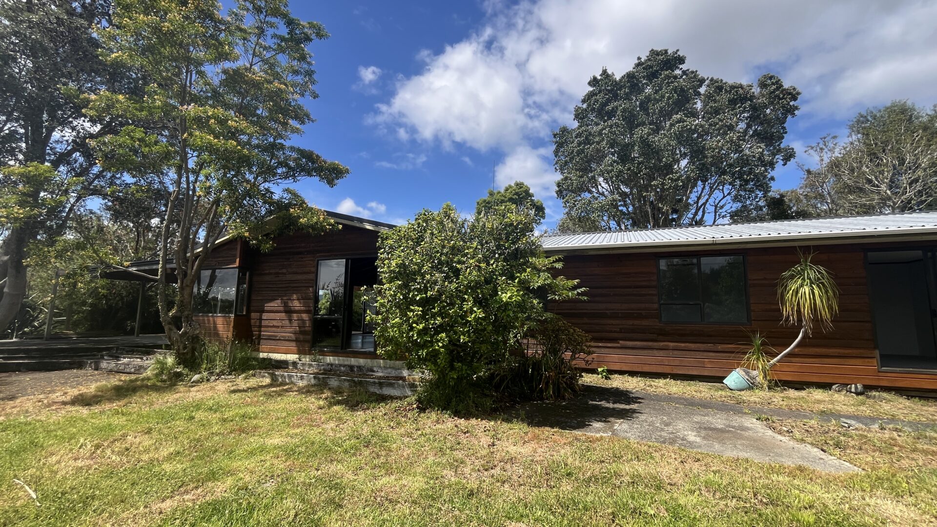 174932767__1763109092-1763109055