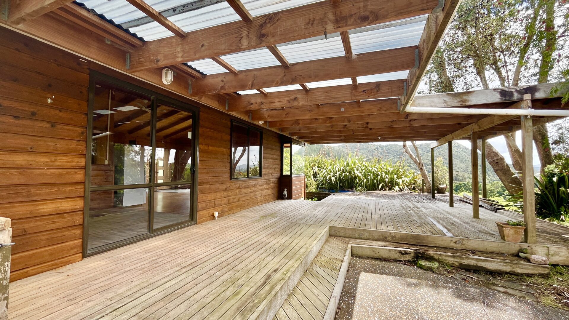 175111974__1763338871-1763338869