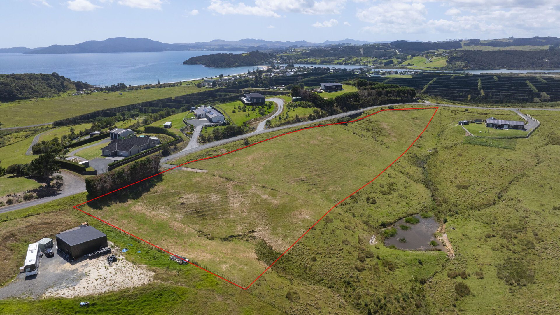 176139269__1763700537-75244-31TaipaHeightsDrive-0252-boundaries