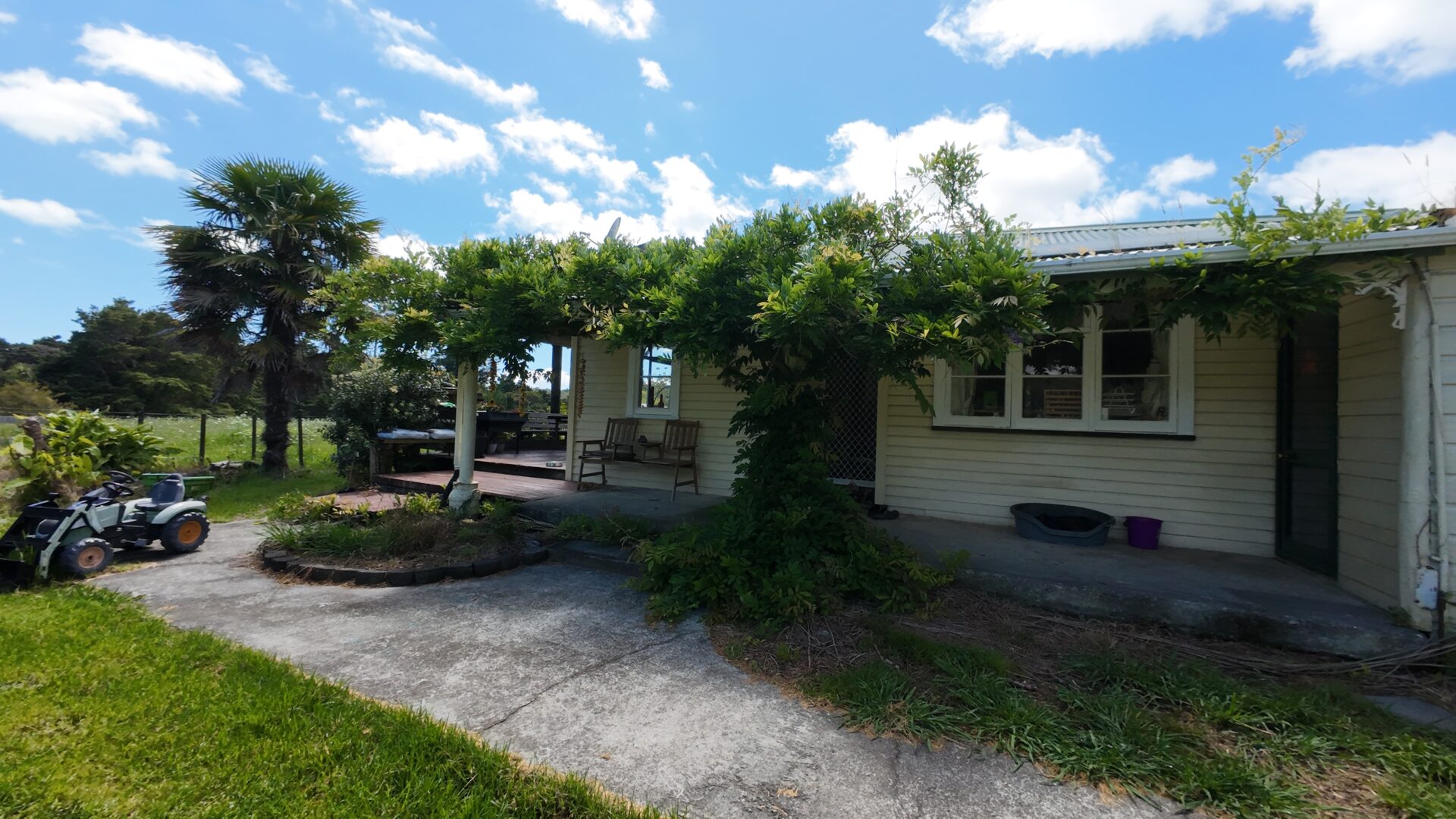 176527563__1764025758-1764025700