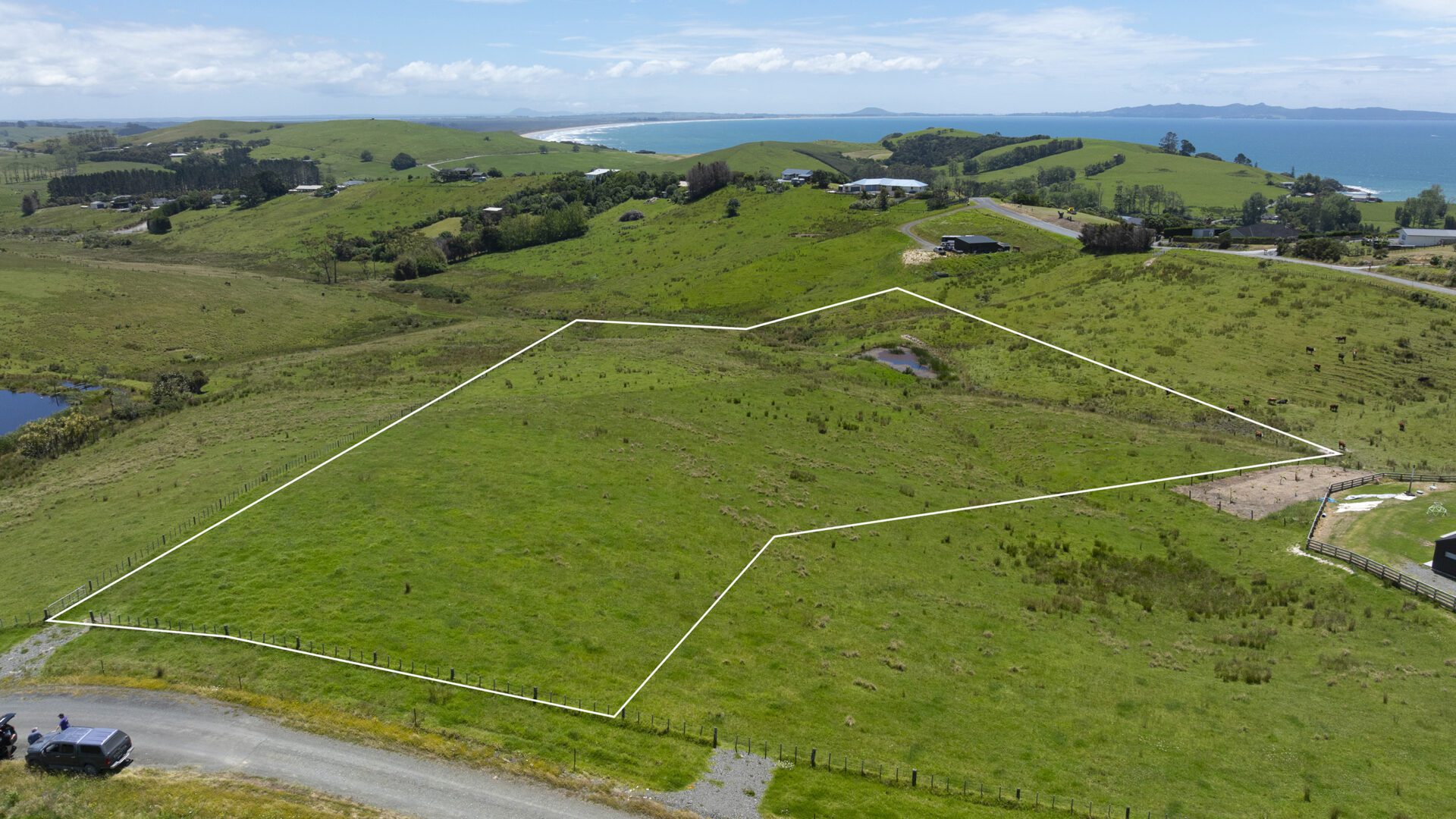 176783119__1764119920-233639-39TaipaViewRd-0297-boundaries