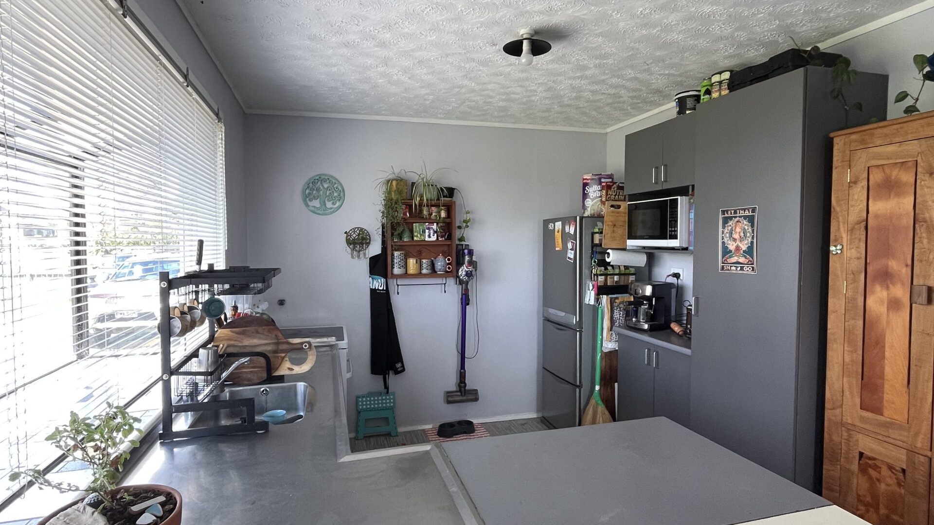 177090580__1764275924-16326-IMG8677