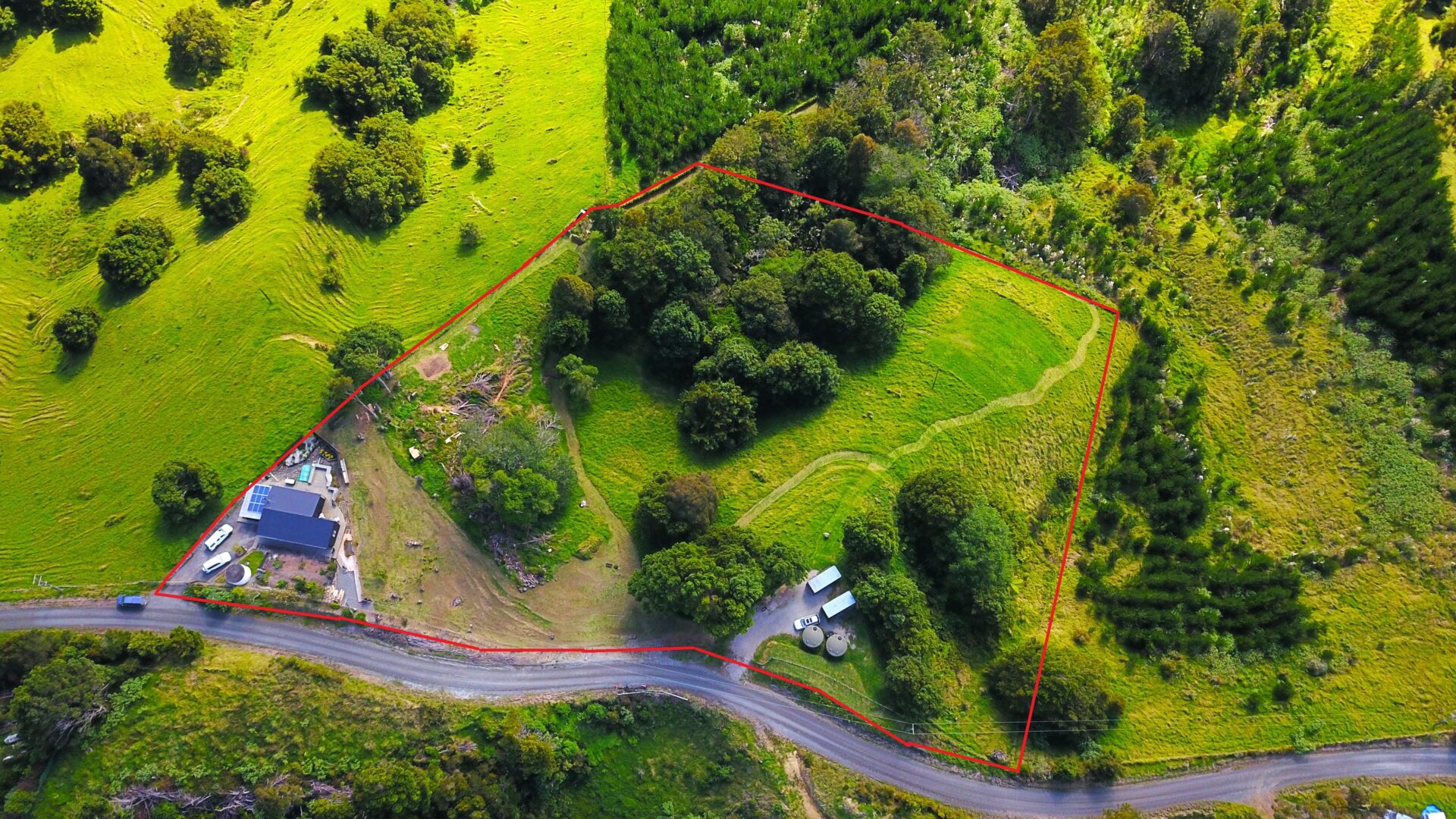 178373089__1764810136-41866-boundarylines