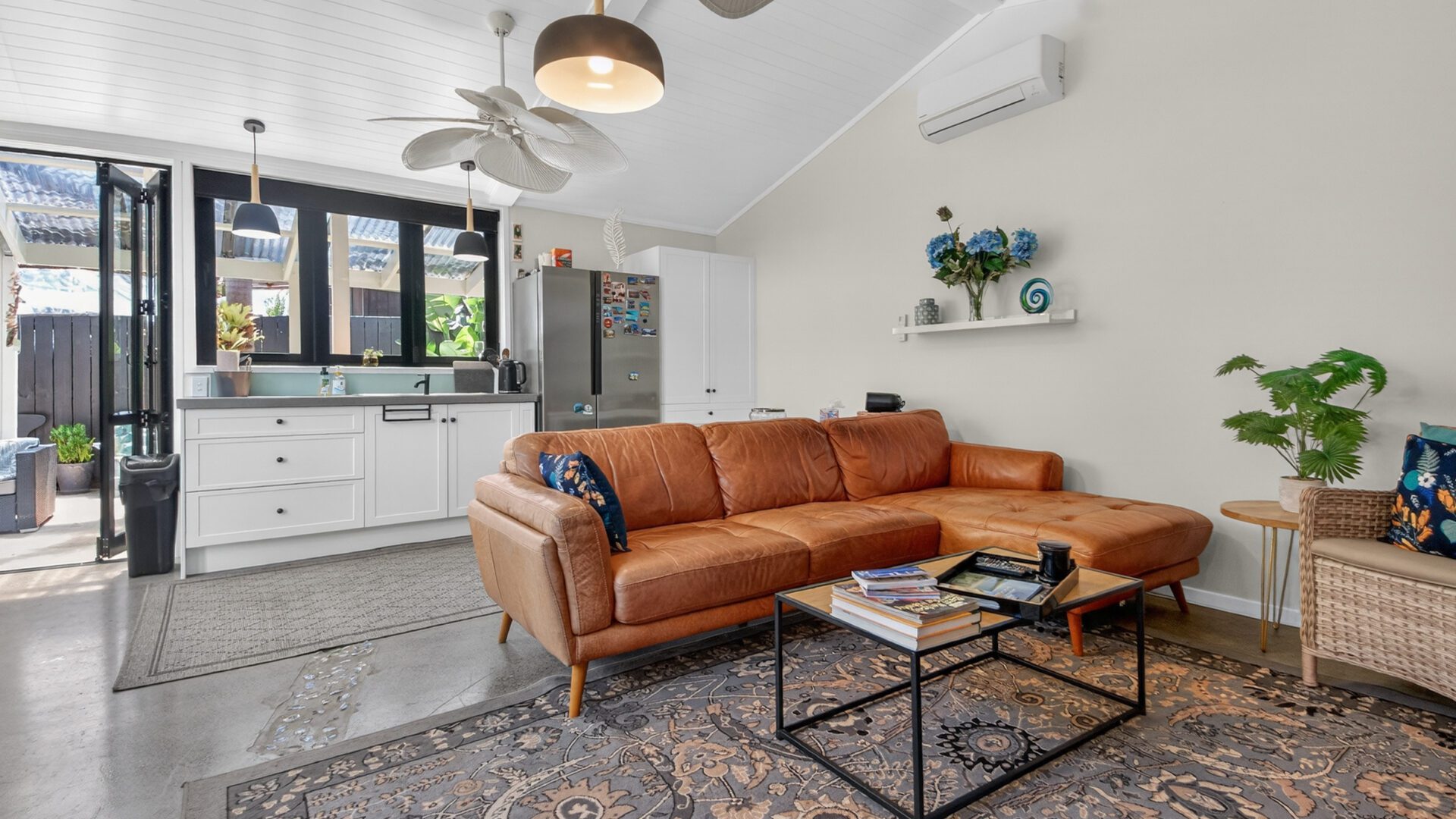 178593940__1764915244-97115-20251204-DSC09825