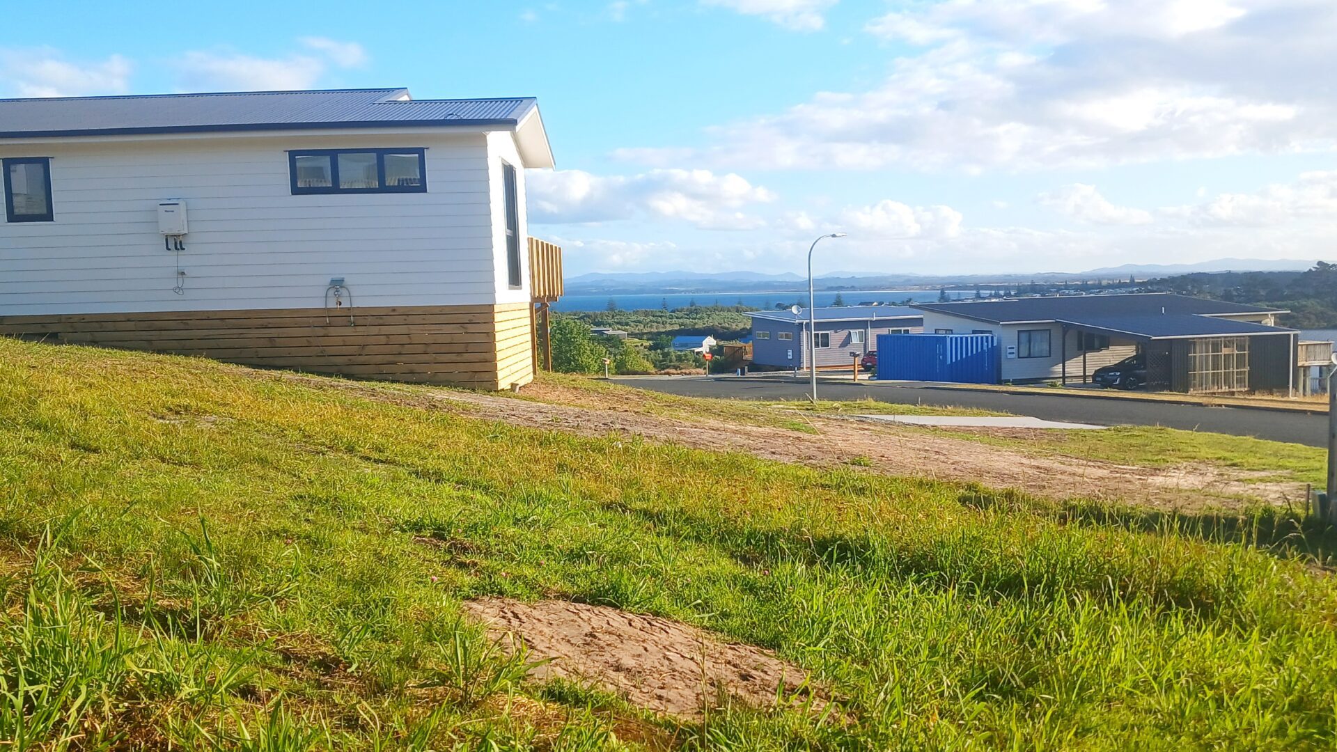 180440147__1765960155-100393-8