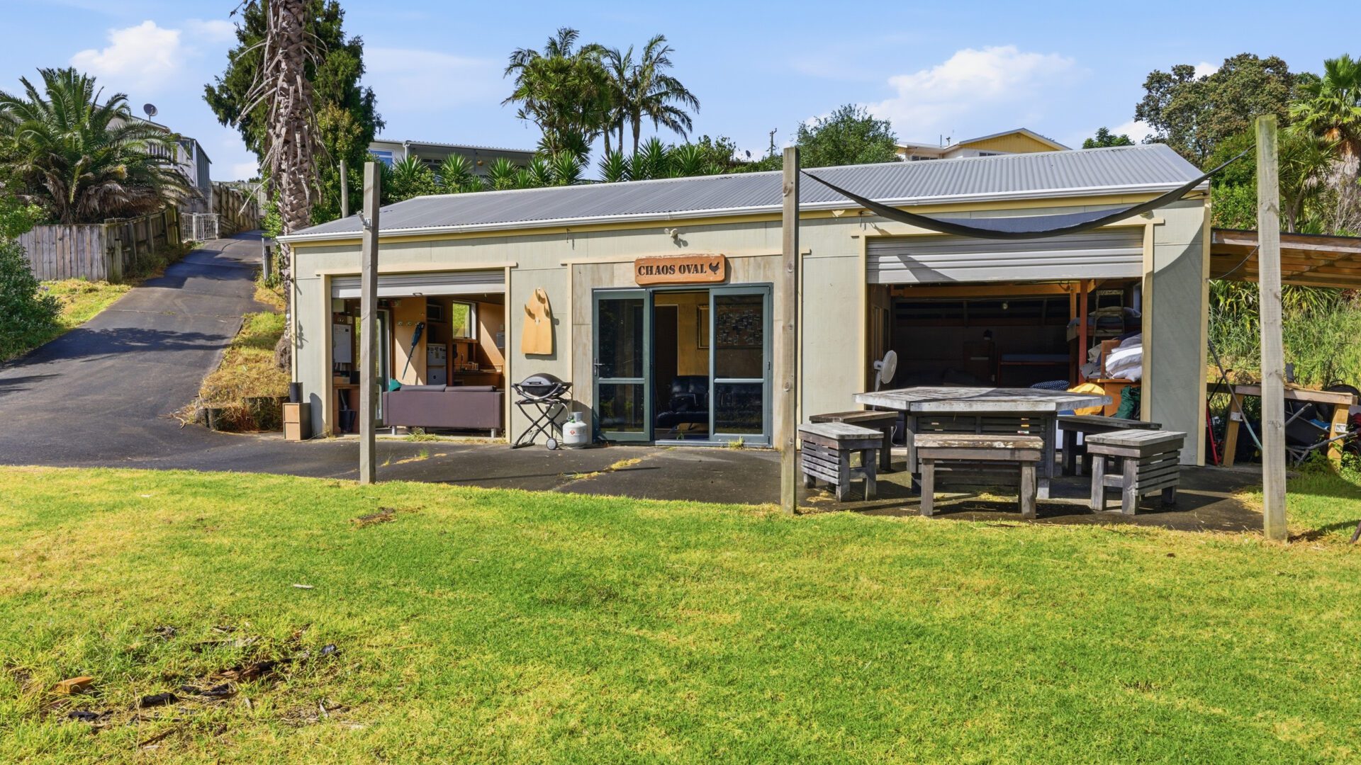 180441832__1765962688-105415-1