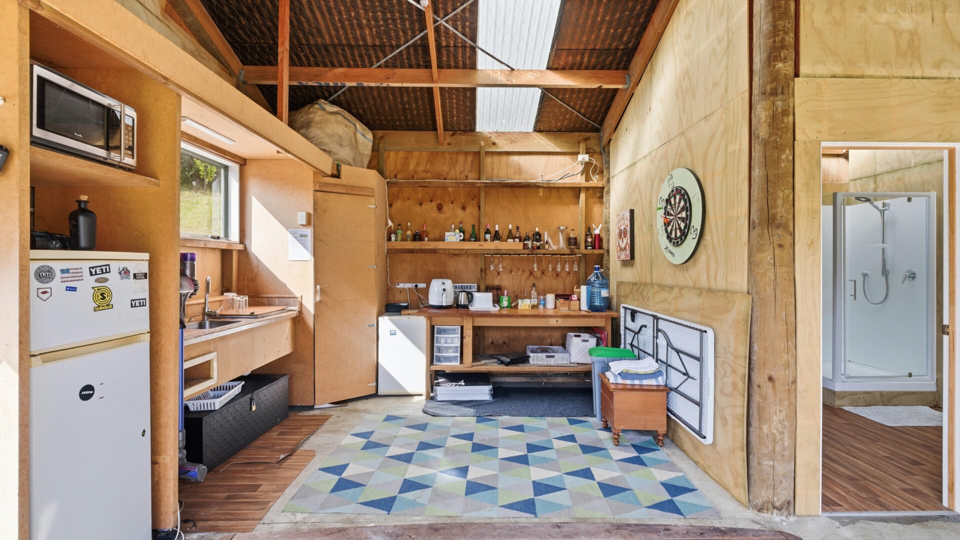 180441924__1765962724-105357-9