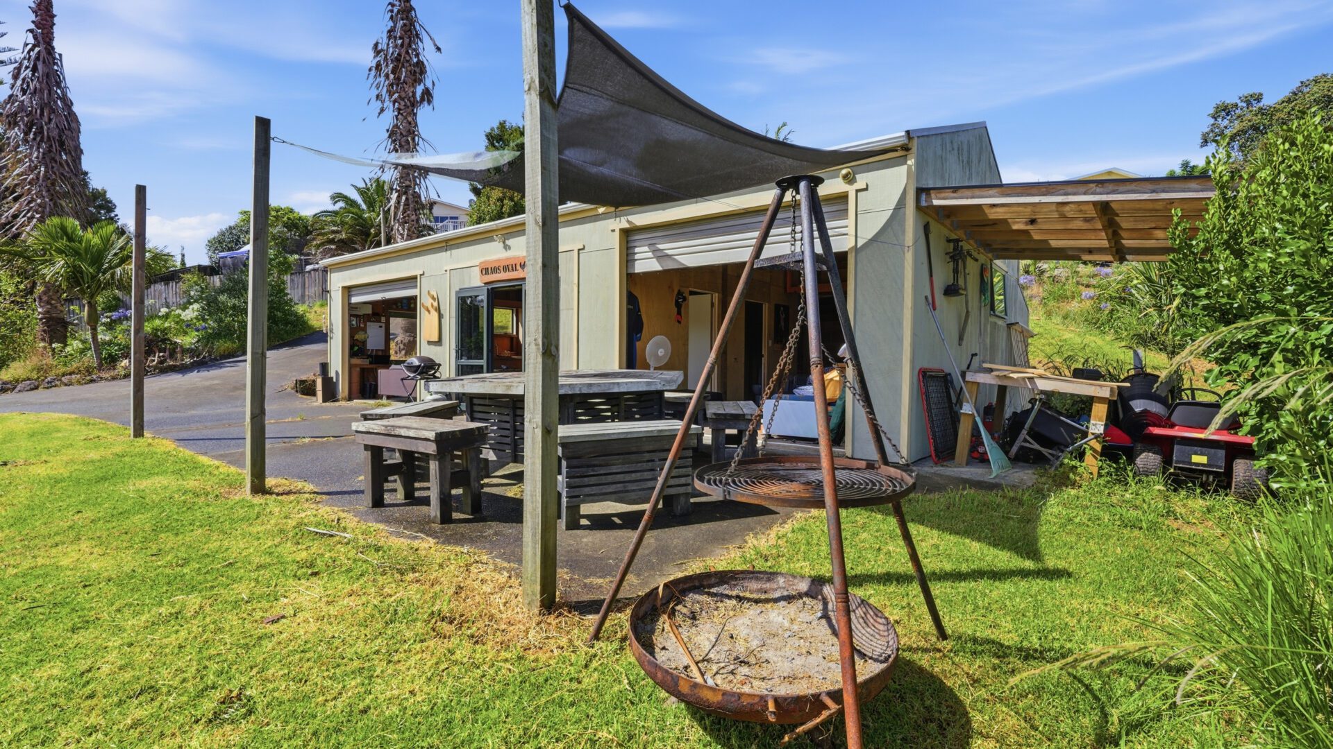 180441926__1765962728-105598-11