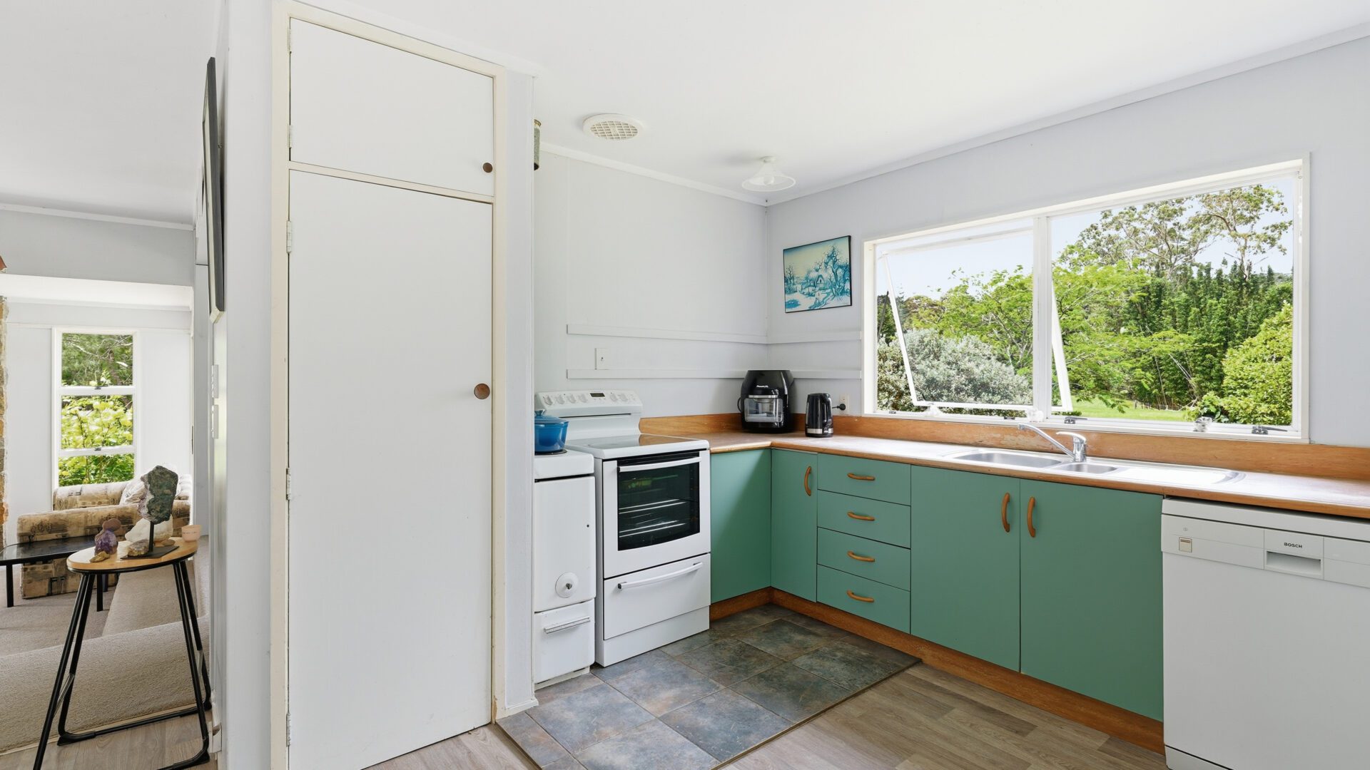 181159271__1766547416-60698-11