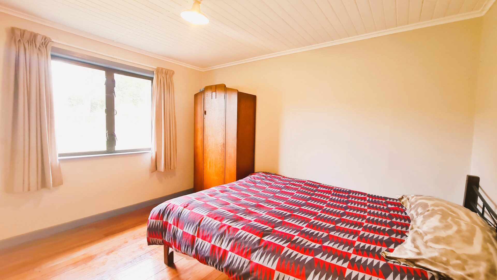 92066650__1716357388-89811-20220407110505