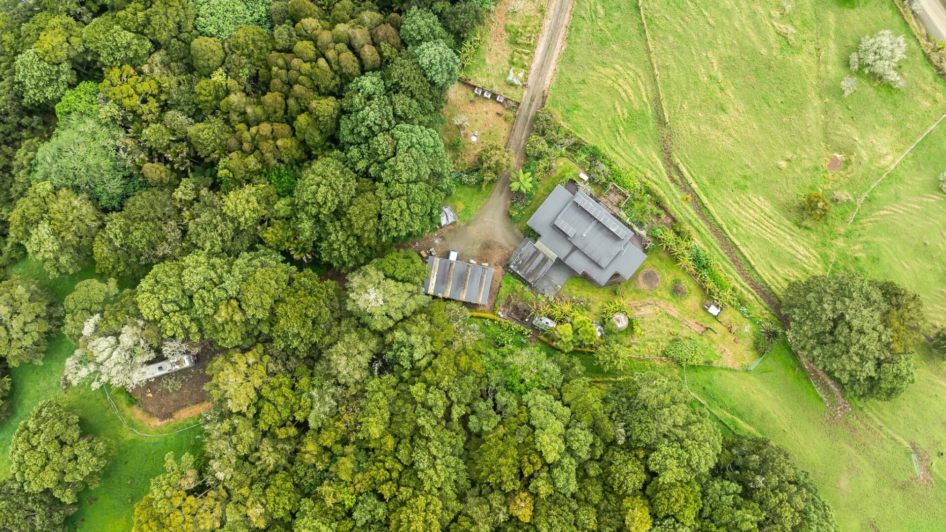 166505697__1759698409-20559-web945SpringfieldRoad-19