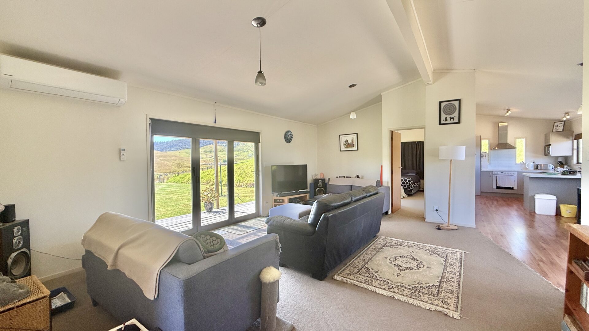 182058180__1768174620-1768174404