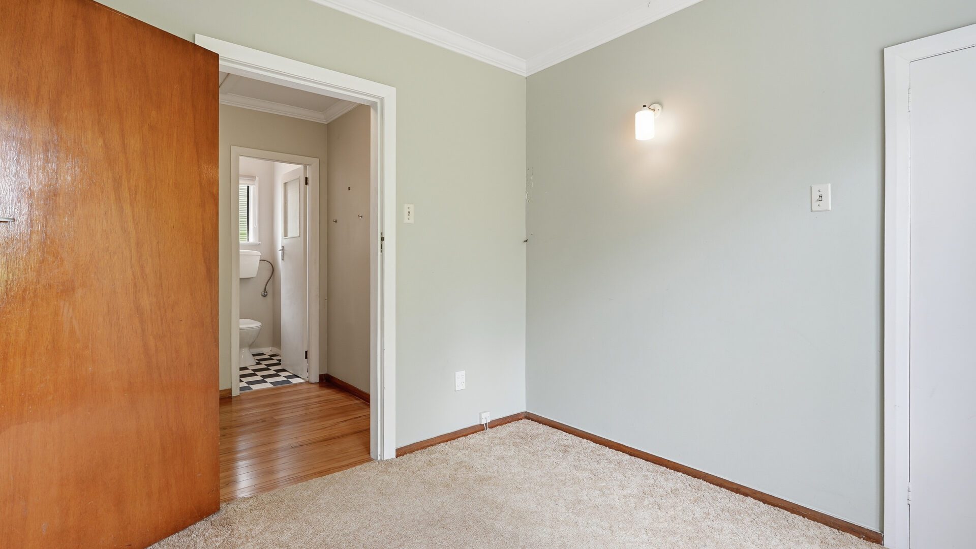 182421706__1768351498-50480-23