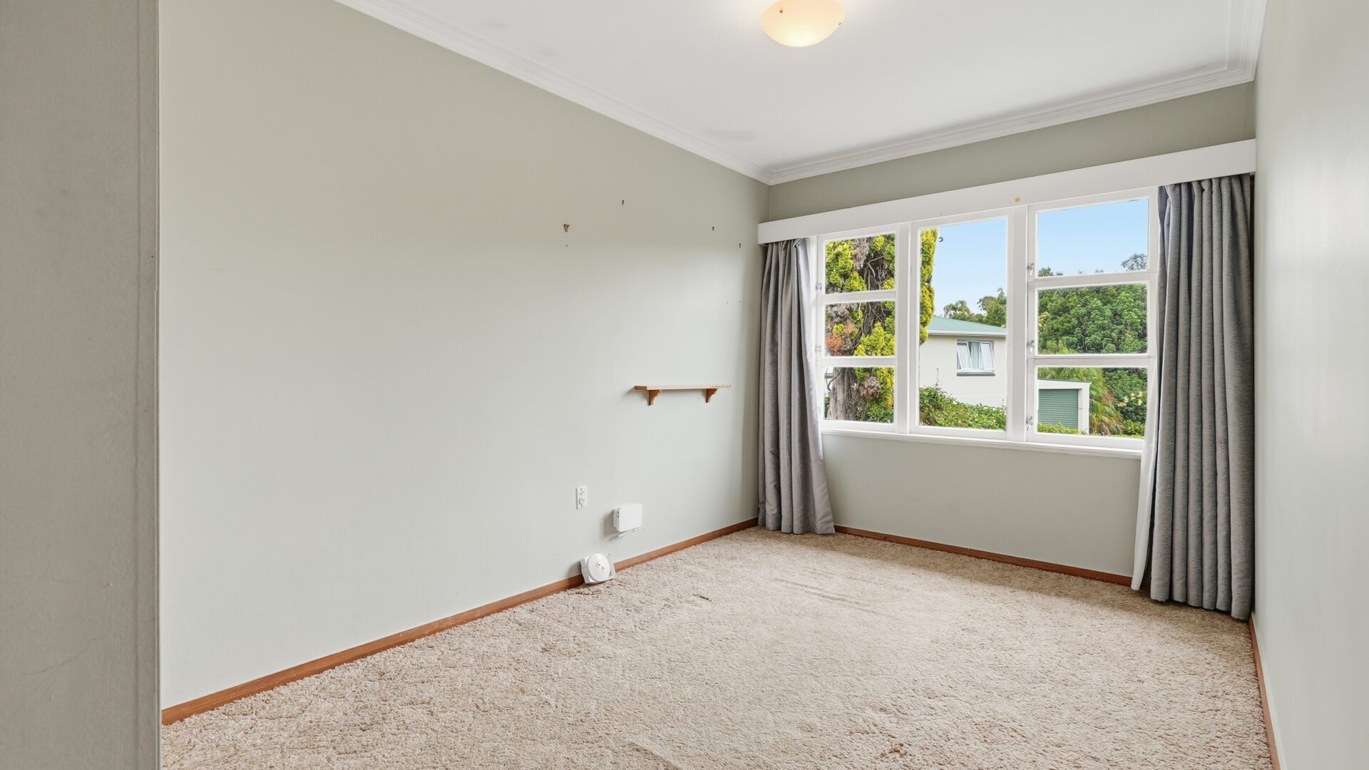 182421710__1768351501-37825-24