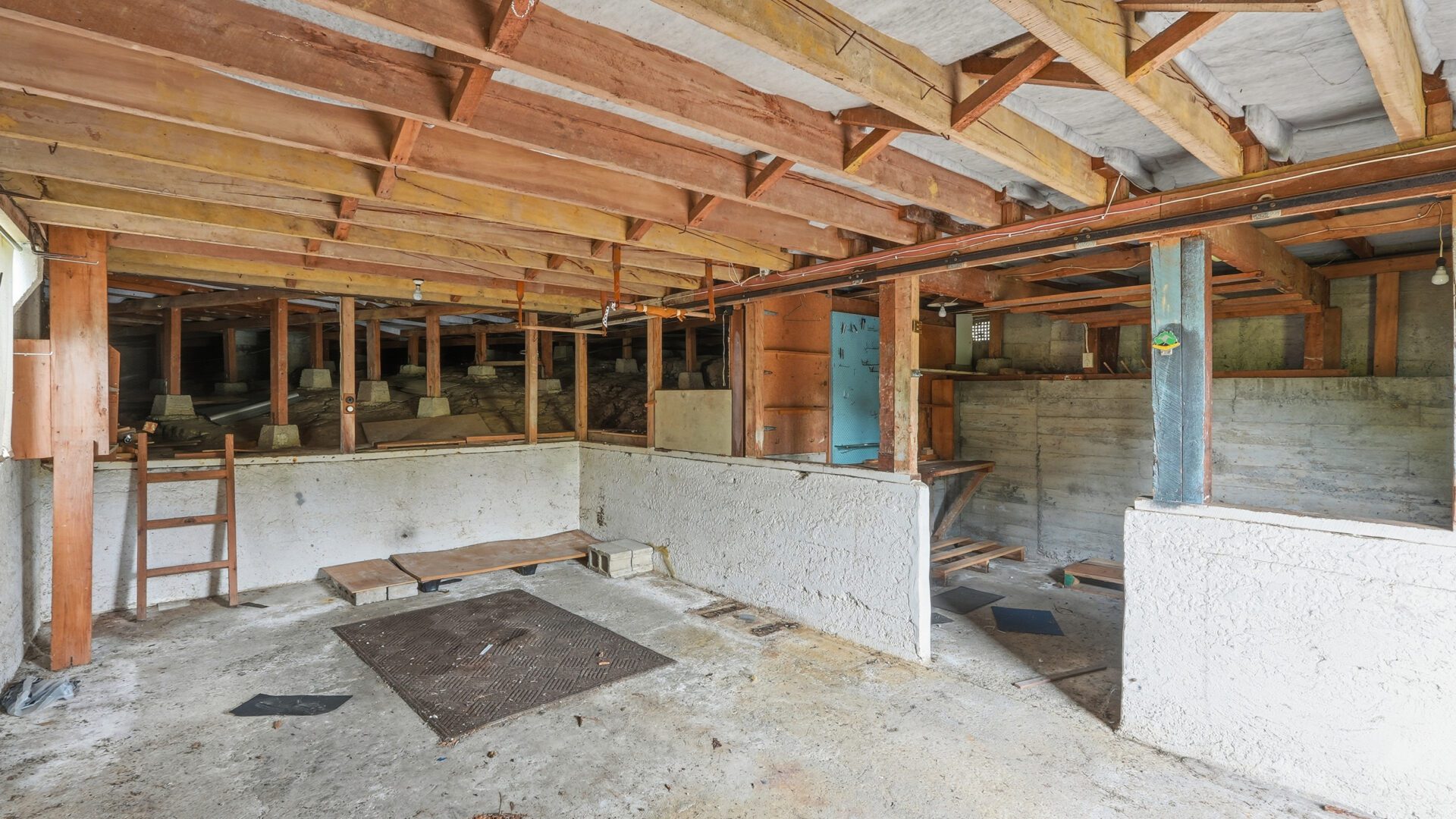 182421722__1768351511-38176-33