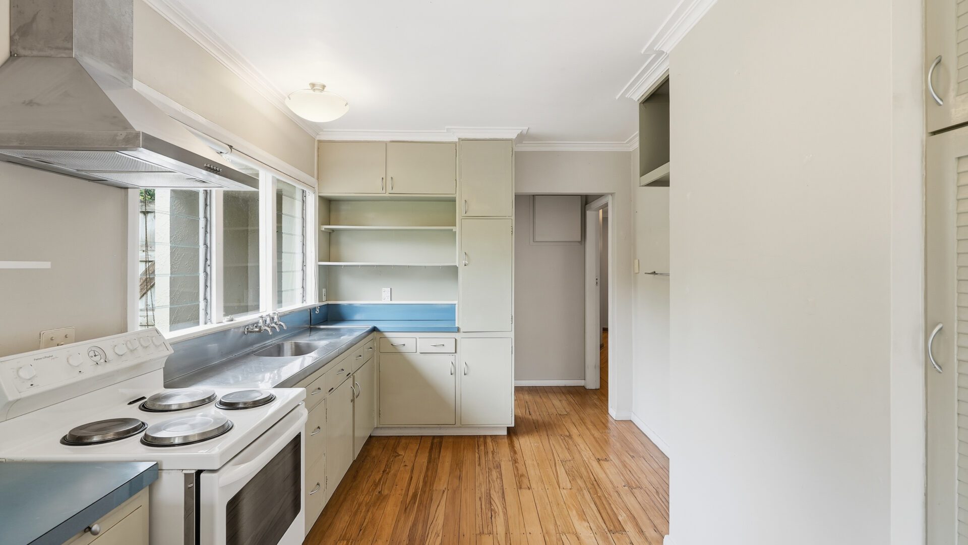 182421759__1768351522-227281-5