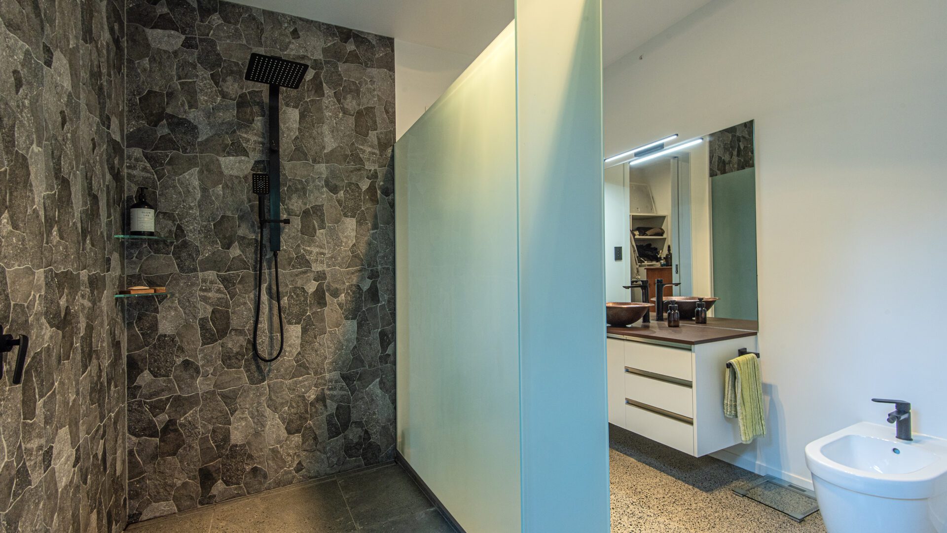 184155488__1769466597-18093-016Open2viewID593516-MangakahiaRd304