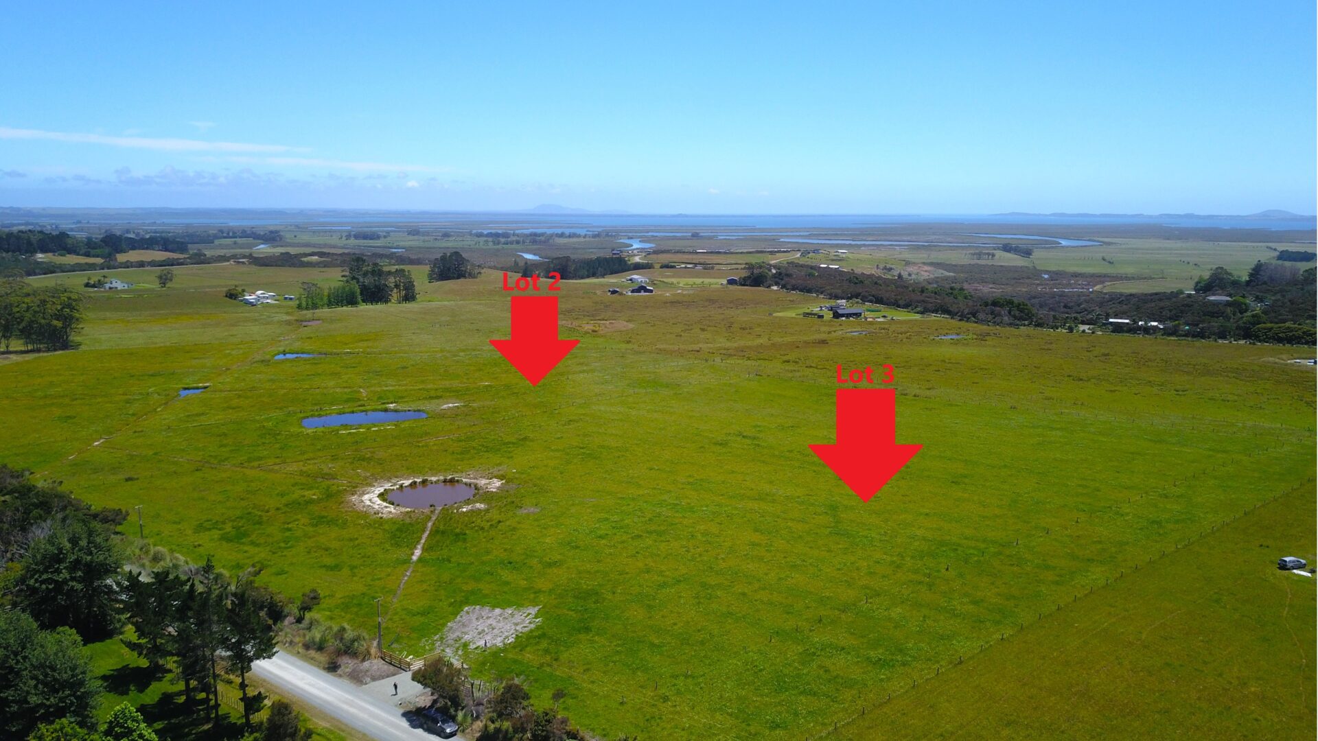 129682364__1734931598-155724-arrows