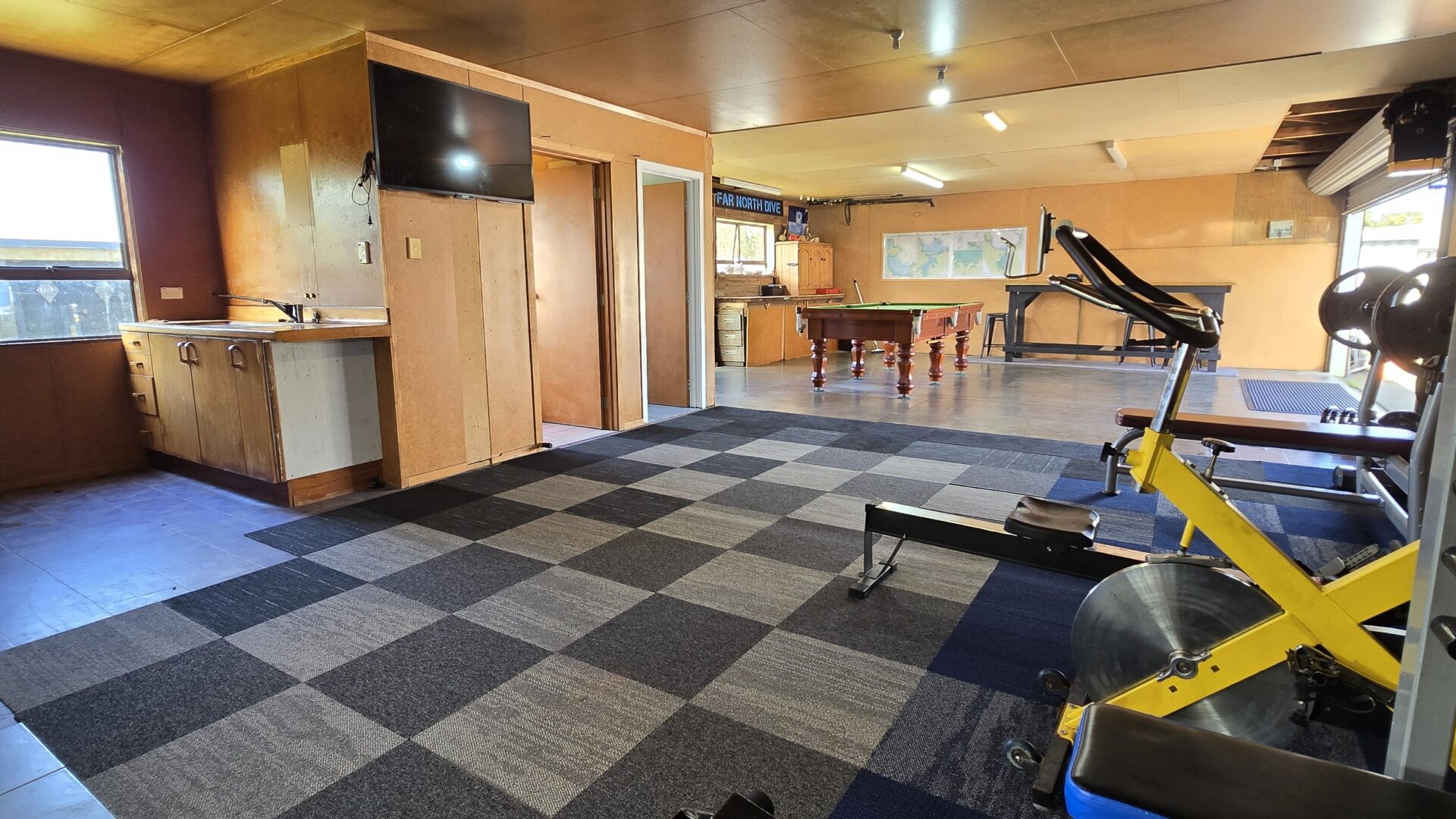 171846359__1762057623-17620576237608443198789038960366