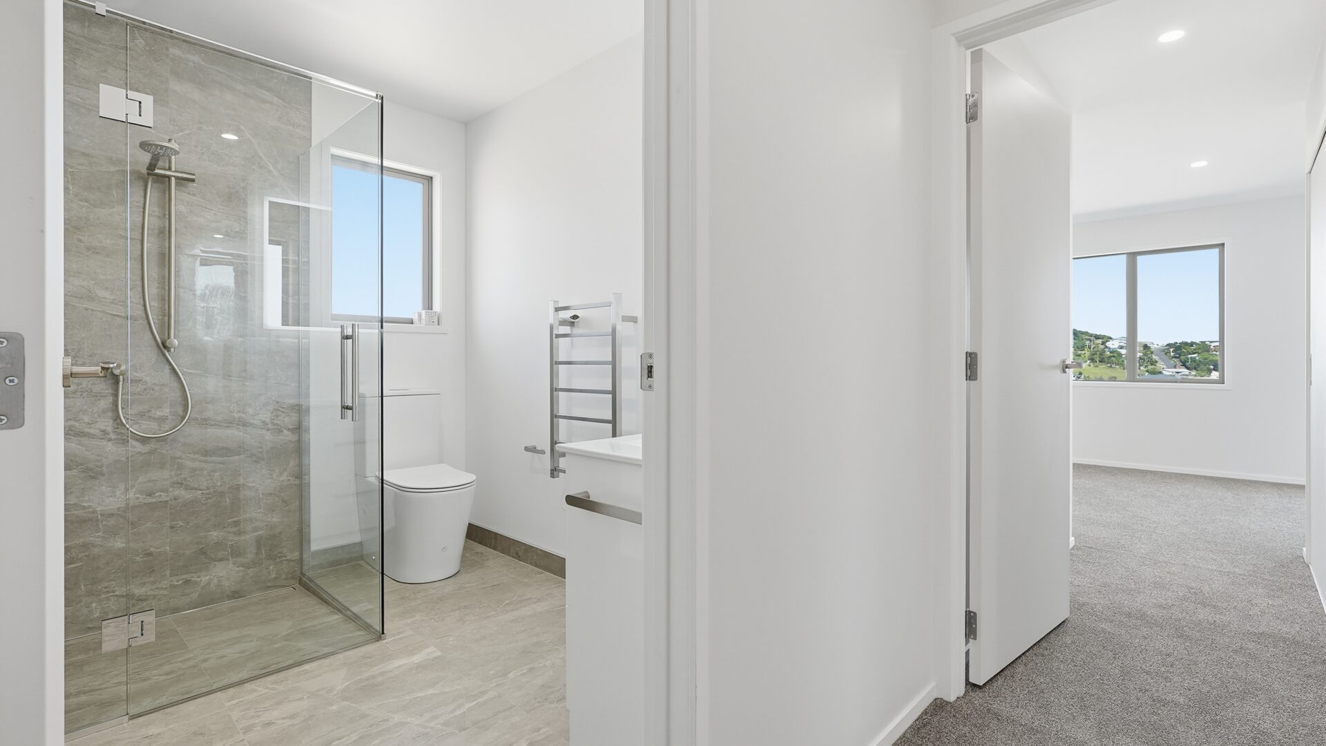 184941177__1769760536-102101-21