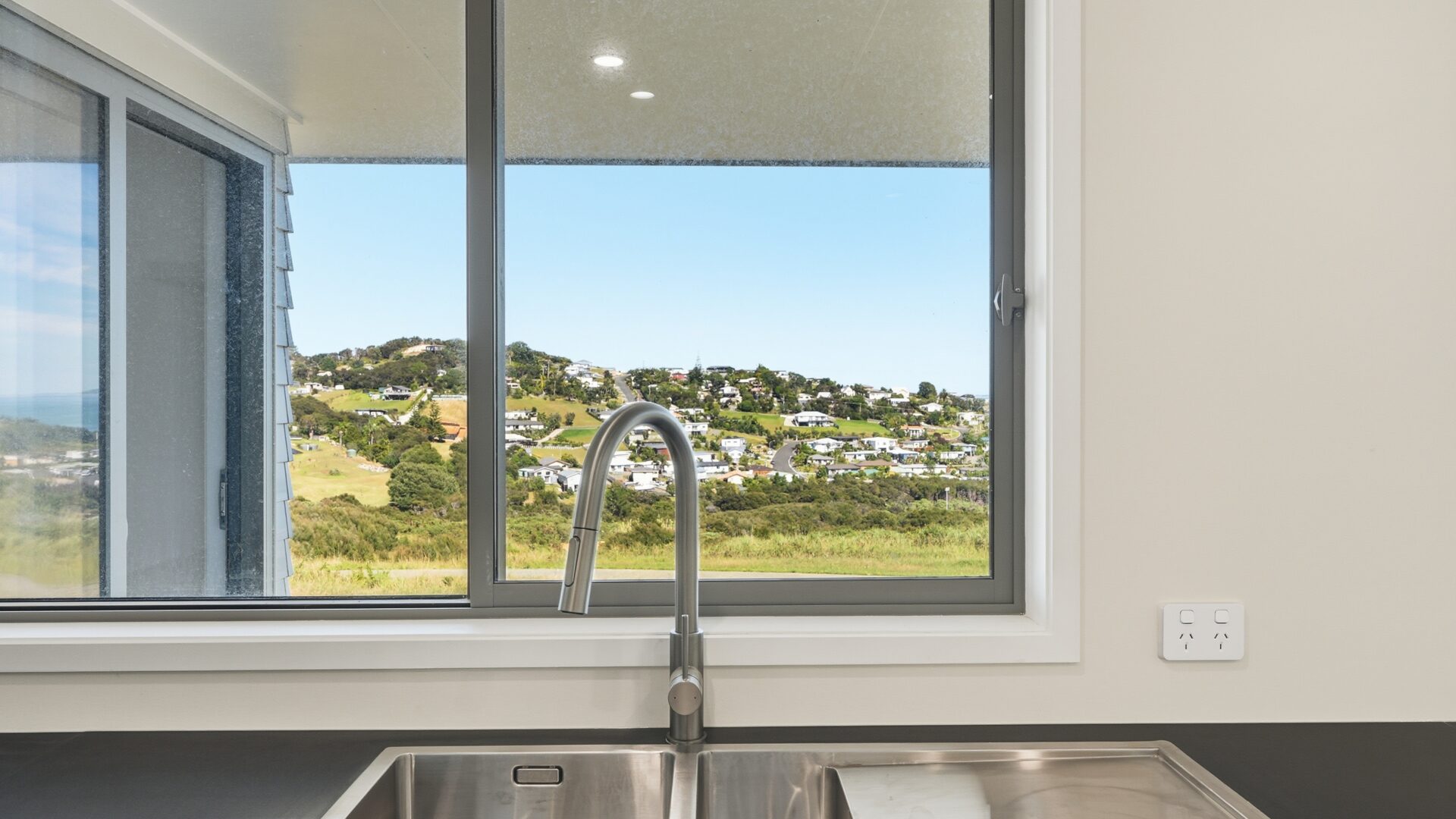 184941222__1769760580-102262-14