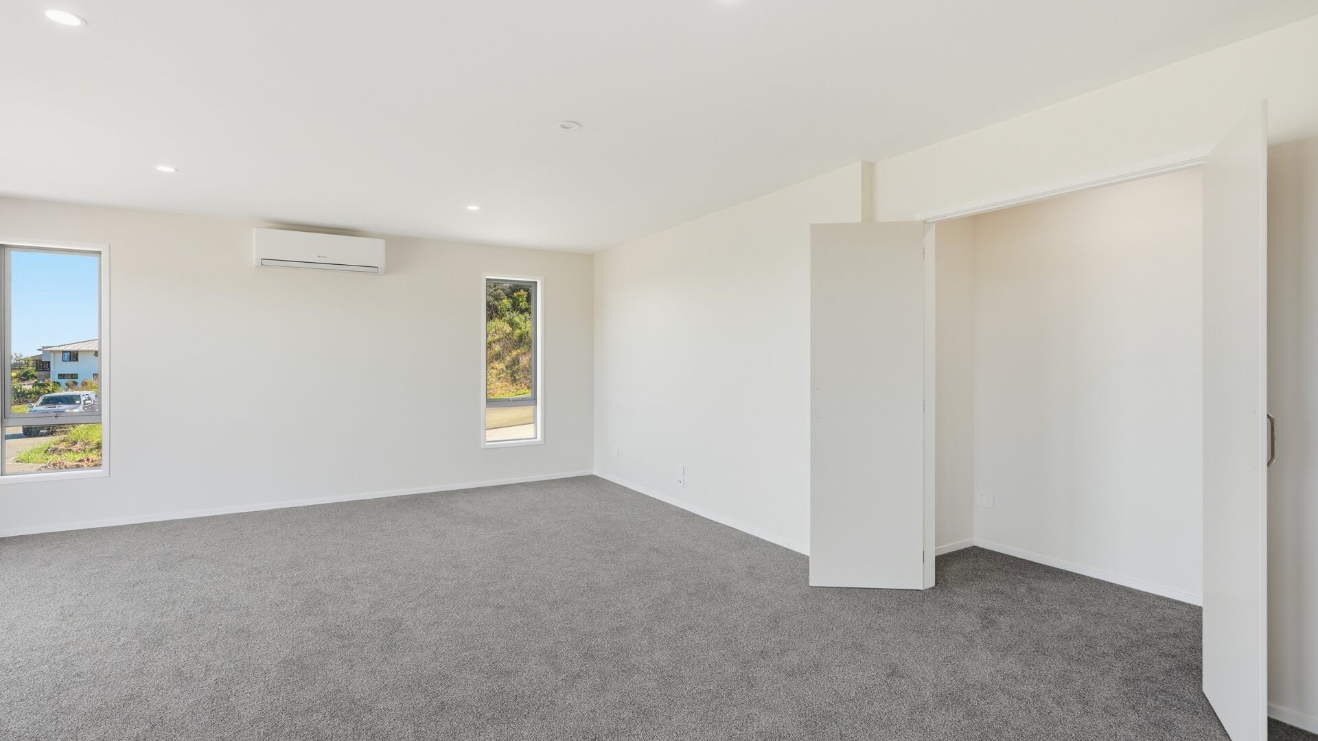 184941225__1769760584-102267-17