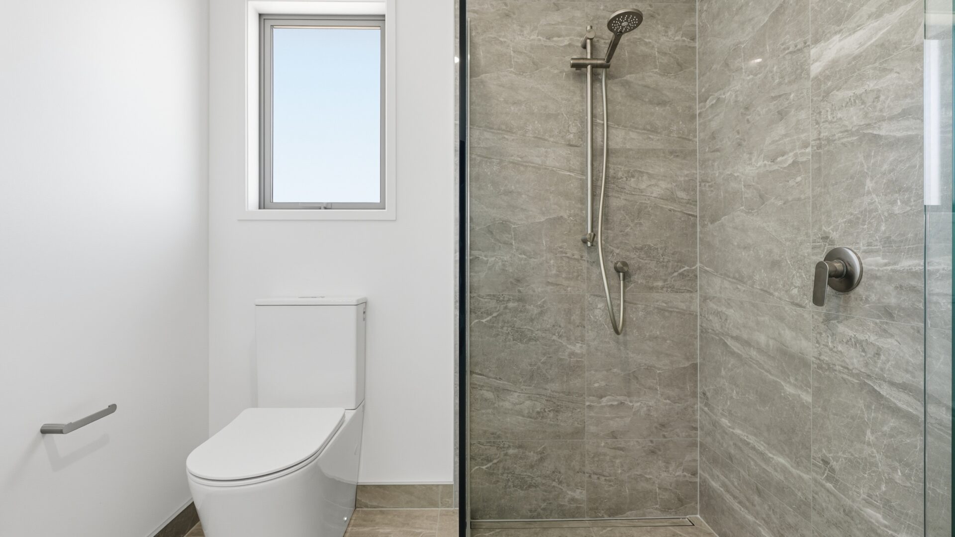 184941229__1769760591-102086-24