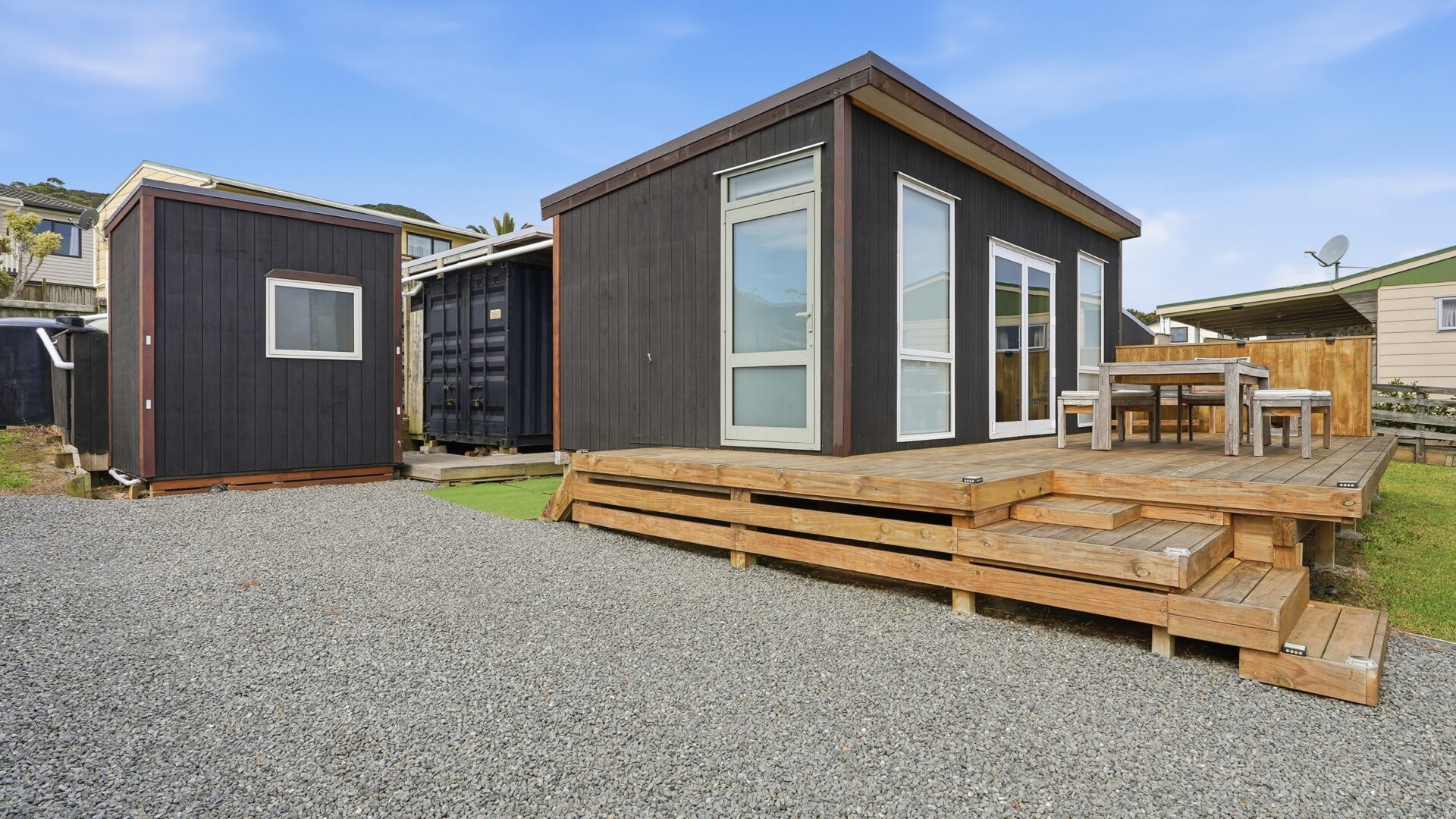 185671292__1770240310-22075-81DoubtlessBayDriveKarikari002