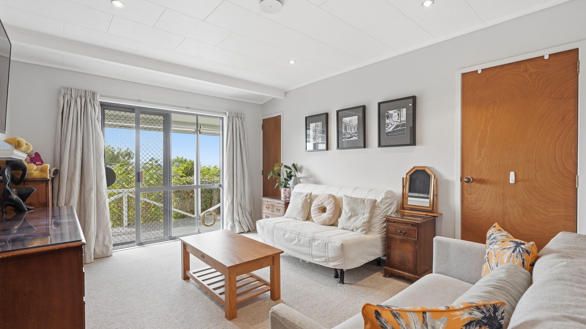 187477923__1771296675-76295-21