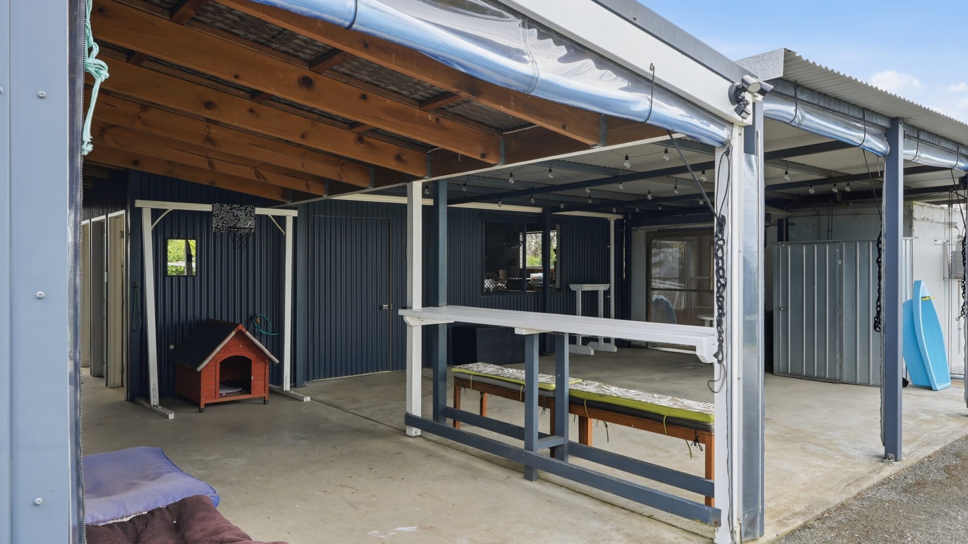 187478307__1771296716-75846-37